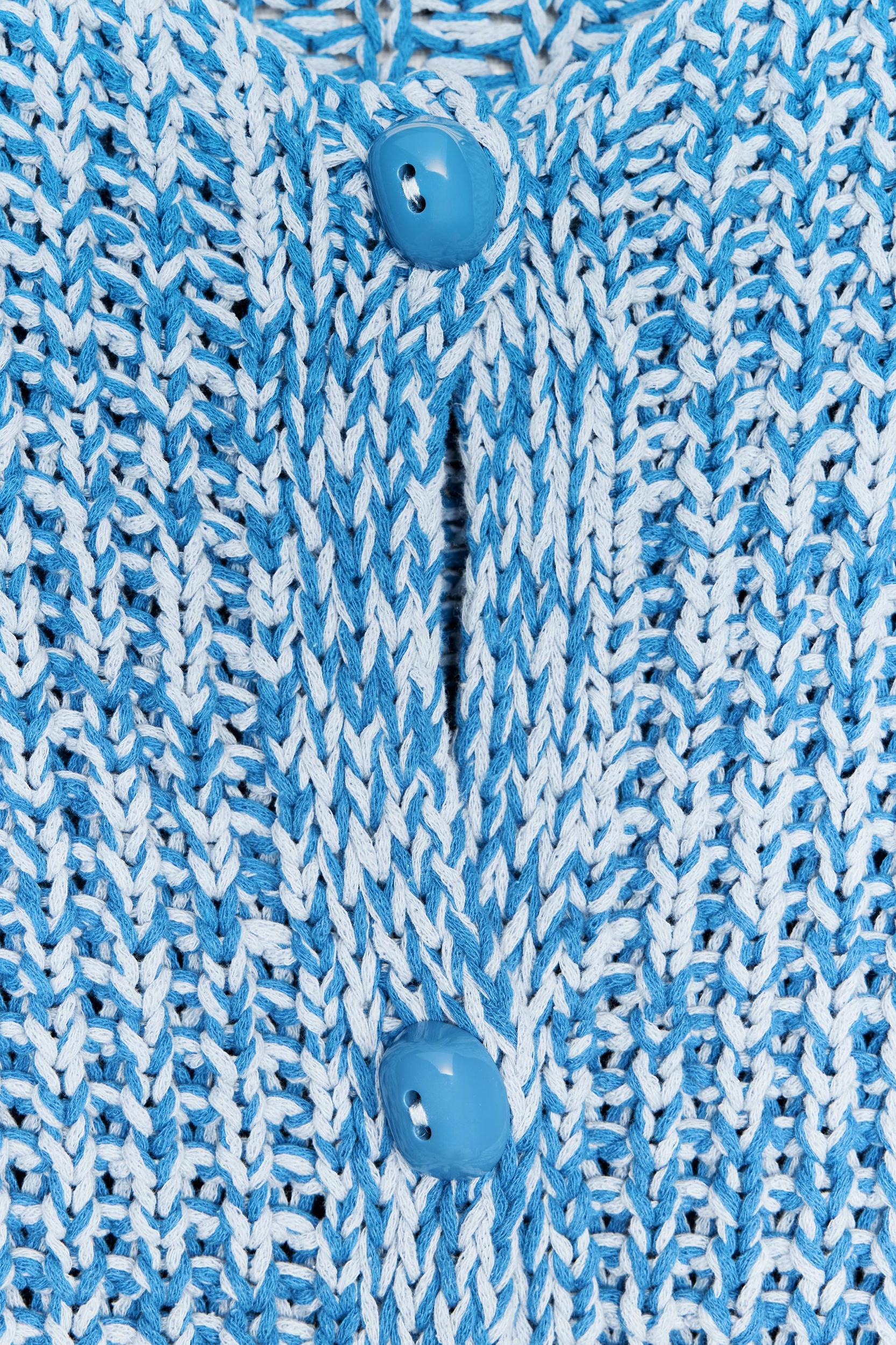 CHUNKY KNIT VEST Product Image