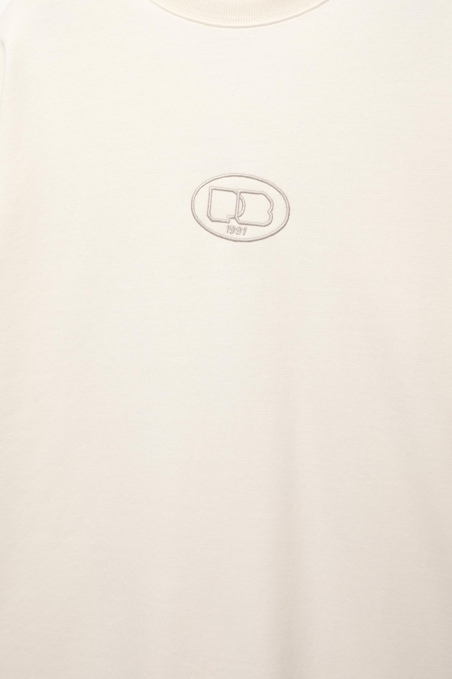 Short sleeve logo sweatshirt Product Image