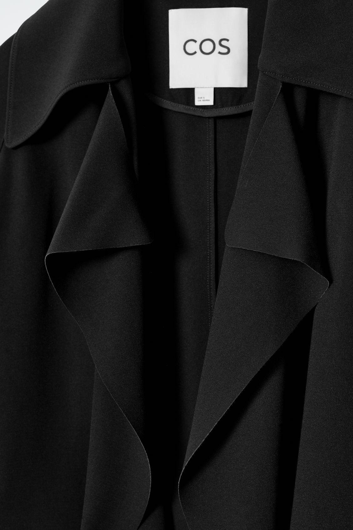 FLUID CREPE BLAZER Product Image