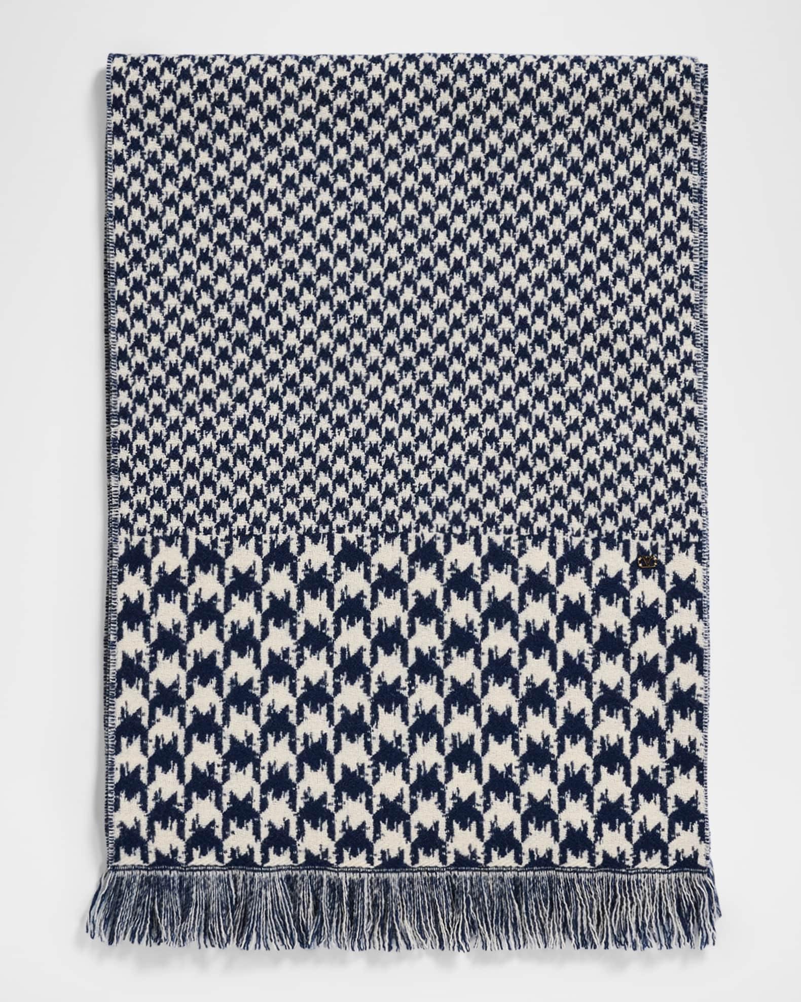 Houndstooth Jacquard Knit Scarf Product Image