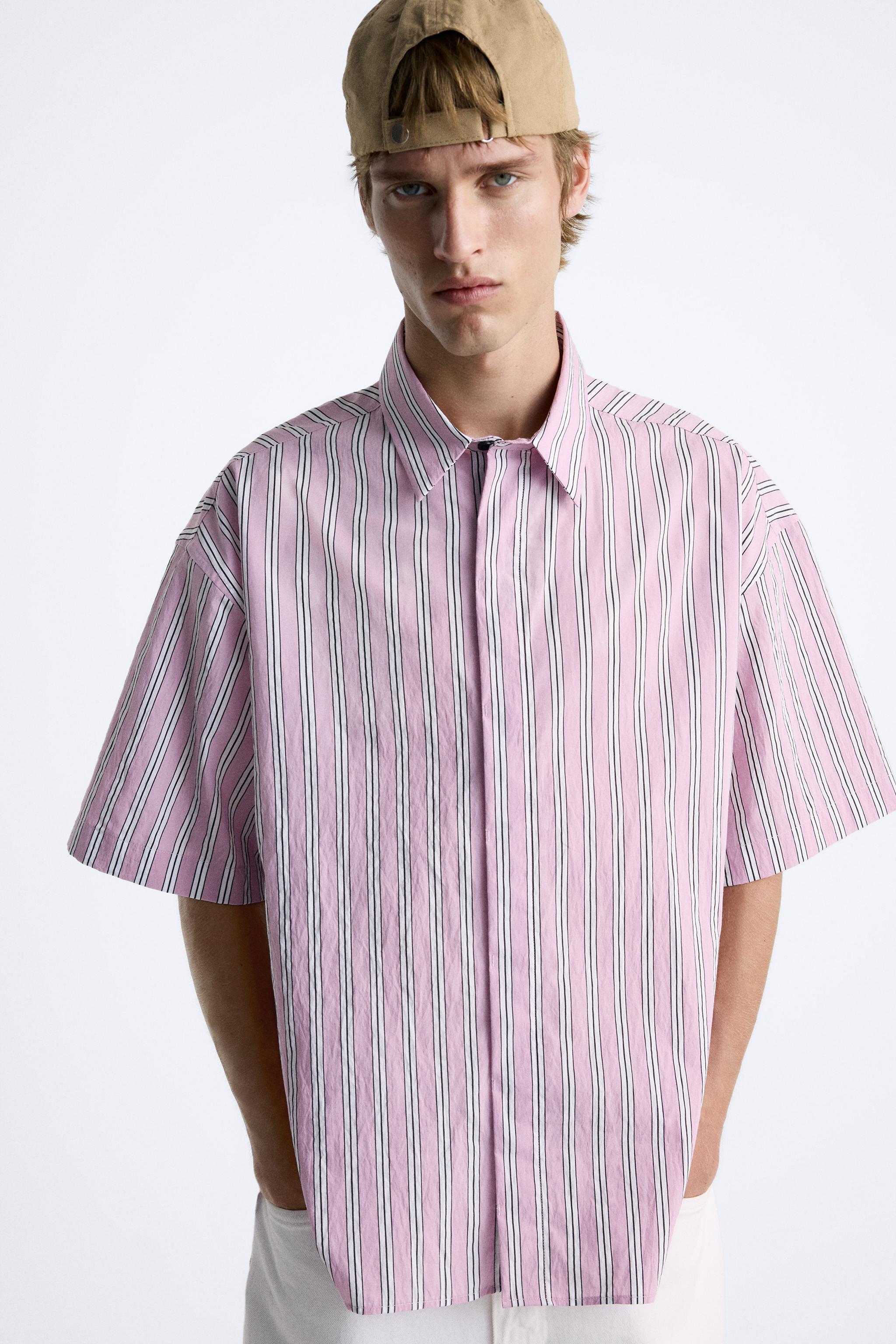 CONTRASTING PRINT STRIPED T-SHIRT Product Image