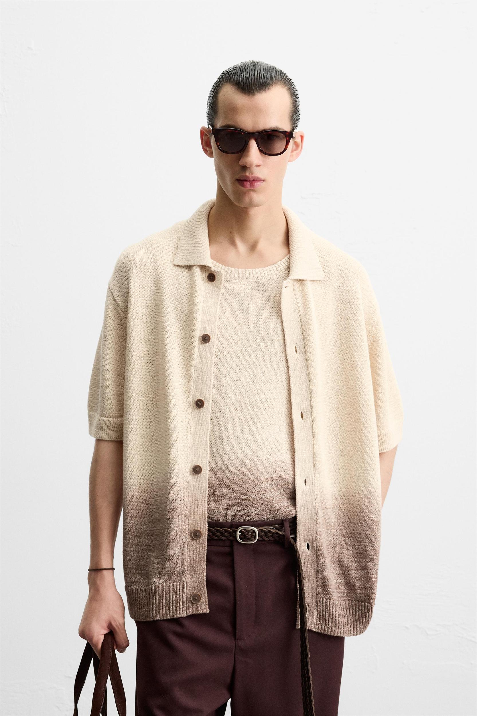 GRADIENT PRINT KNIT SHIRT Product Image