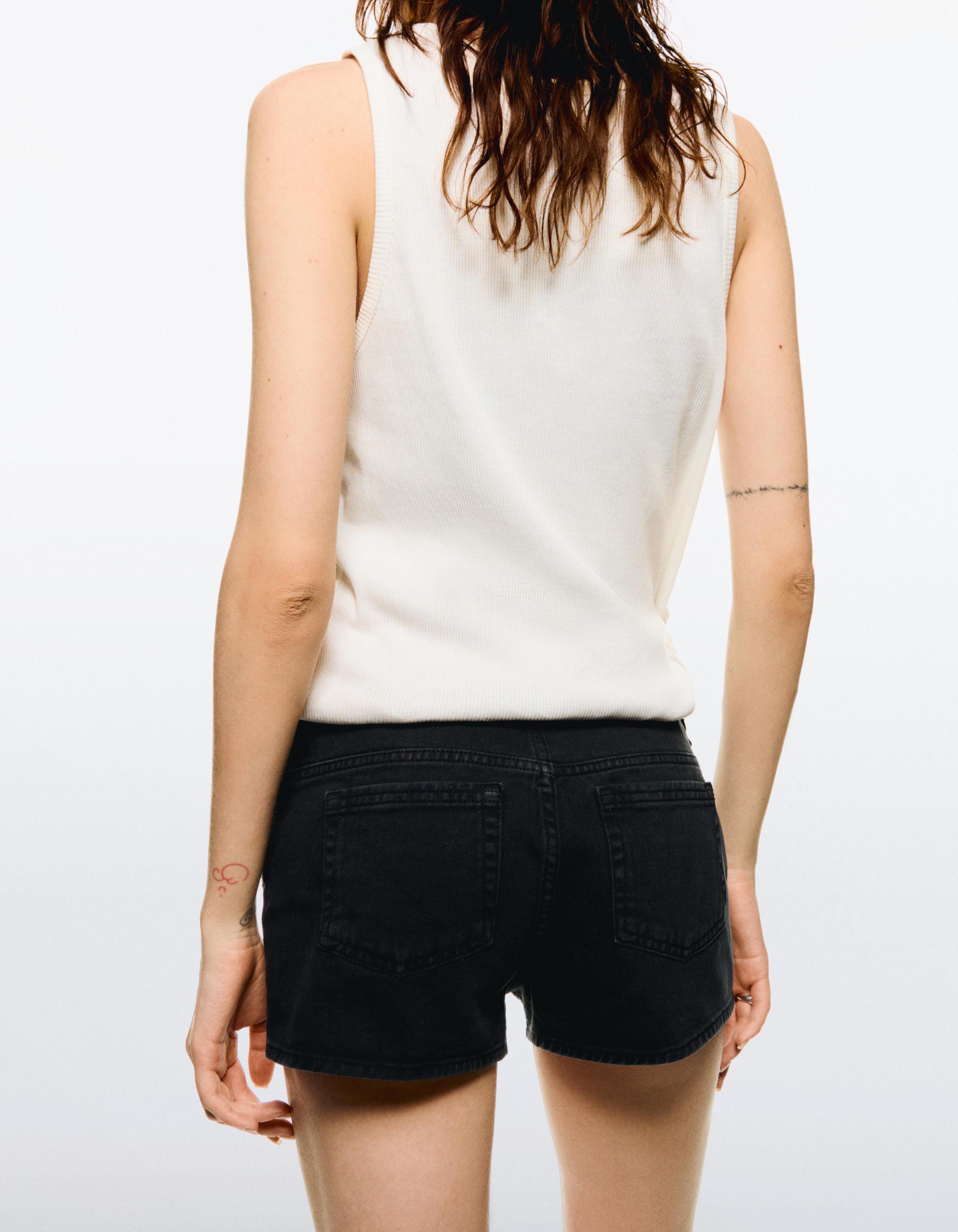 Shiny shorts Product Image