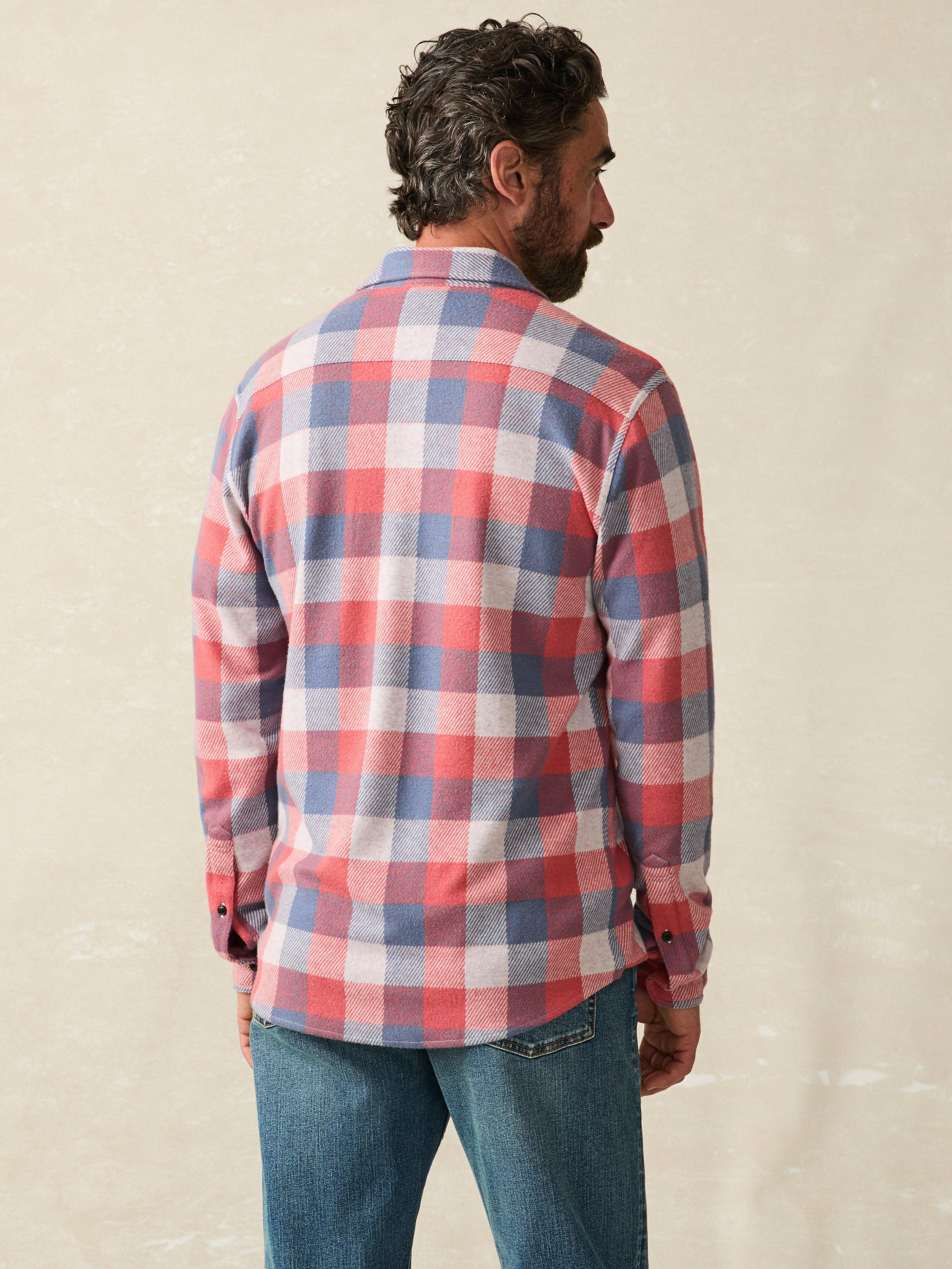 Legend™ Sweater Shirt - Cherry Blue Buffalo Male Product Image