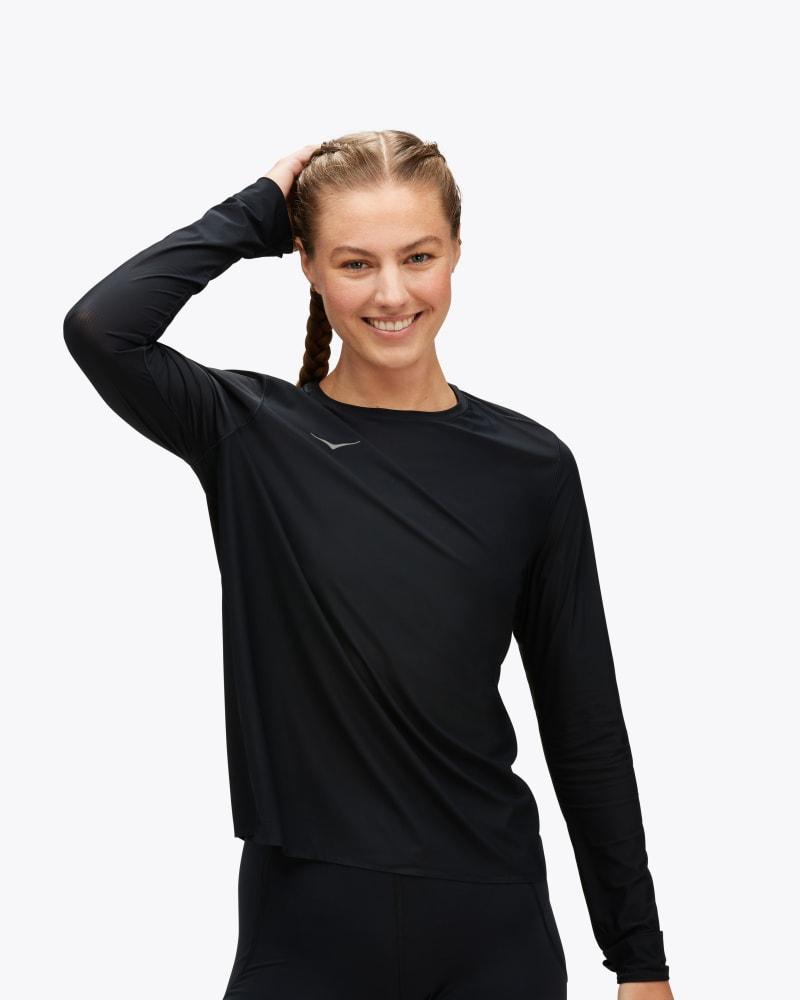 HOKA Womens Airolite Run Long Sleeve Shirt in Black, Size XXL Product Image