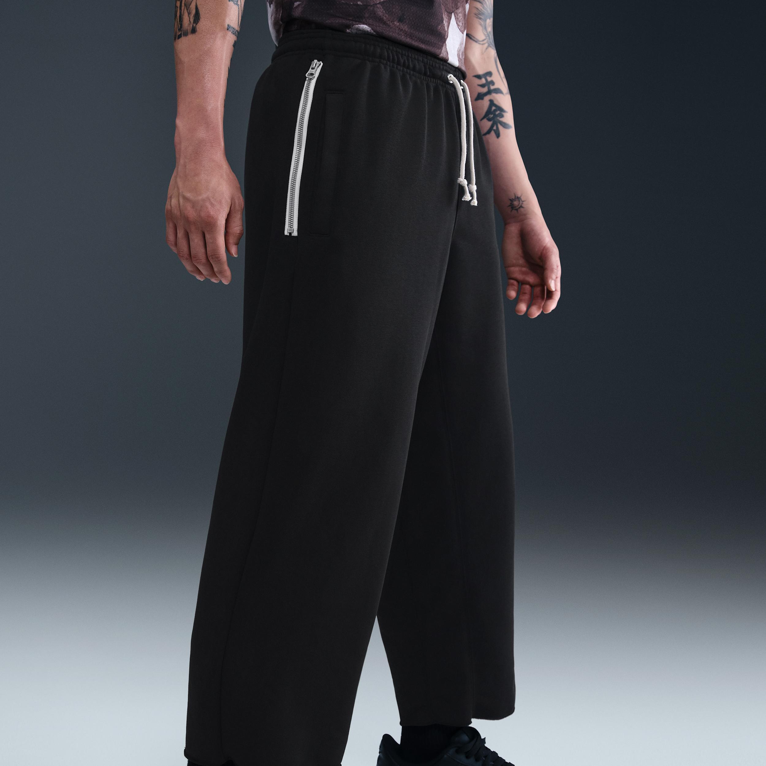 Nike Standard Issue Men's Dri-FIT 7/8-Length Basketball Pants Product Image