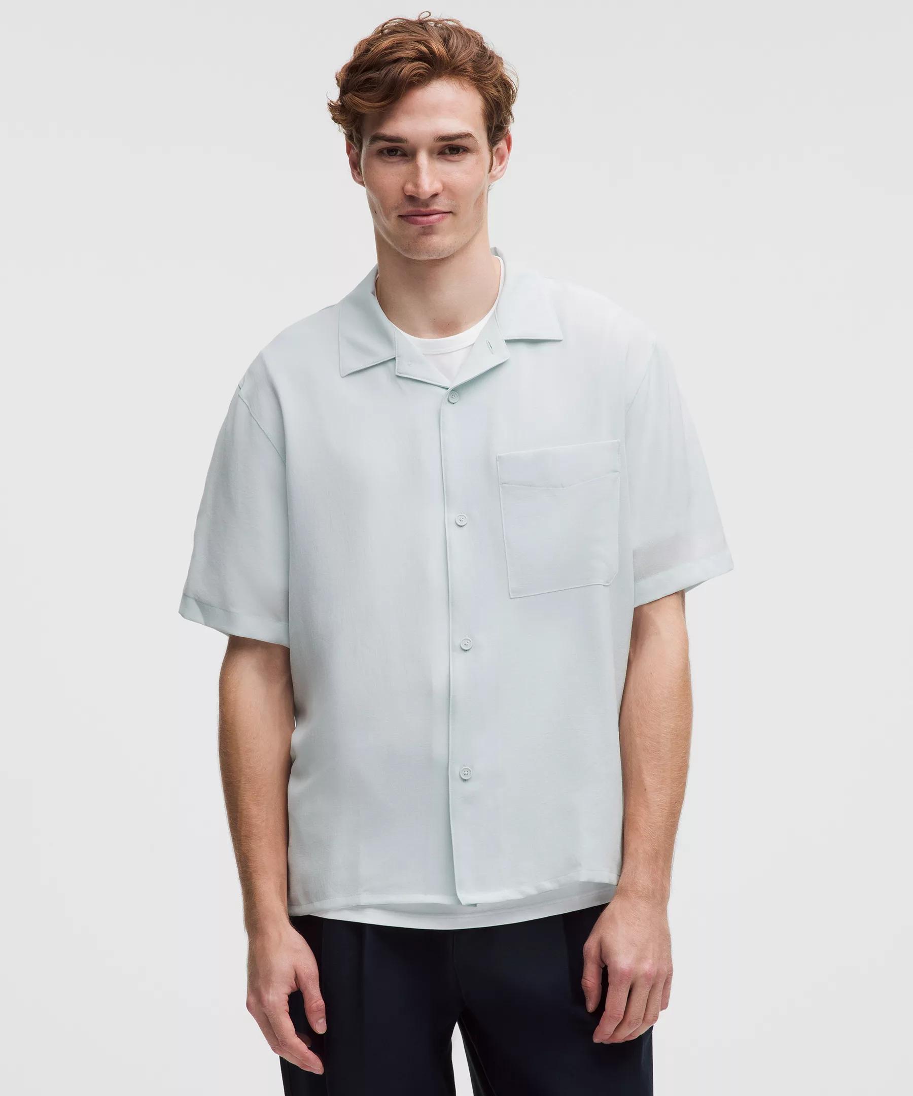Lightweight Camp Collar Button-Up Shirt *Pocket Product Image
