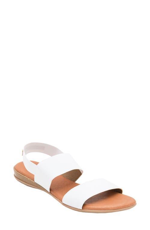 Andre Assous Womens Nigella Flat Sandals Product Image