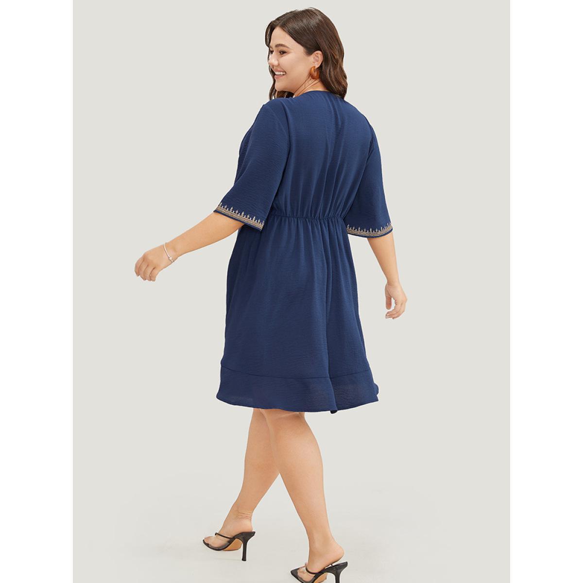 Plus Size Plant Embroidered Pocket Ruffle Sleeve Knee Dress Navy Women Vacation Embroidered Round Neck Short sleeve Curvy Knee Dress BloomChic 12/L Product Image