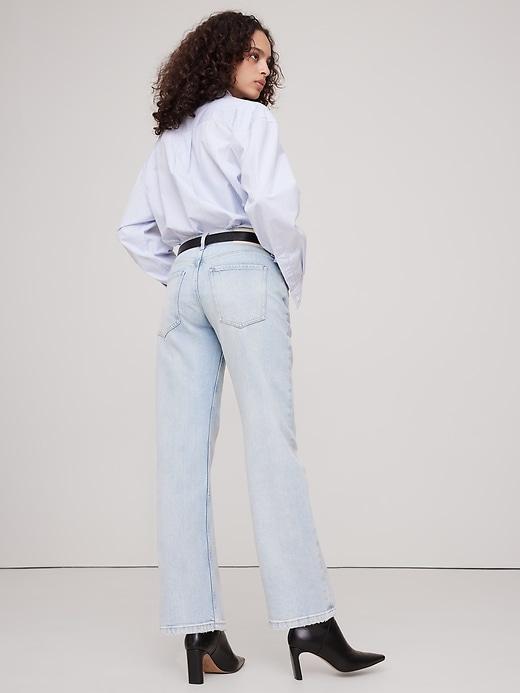 Mid-Rise 90s Loose Jean Product Image