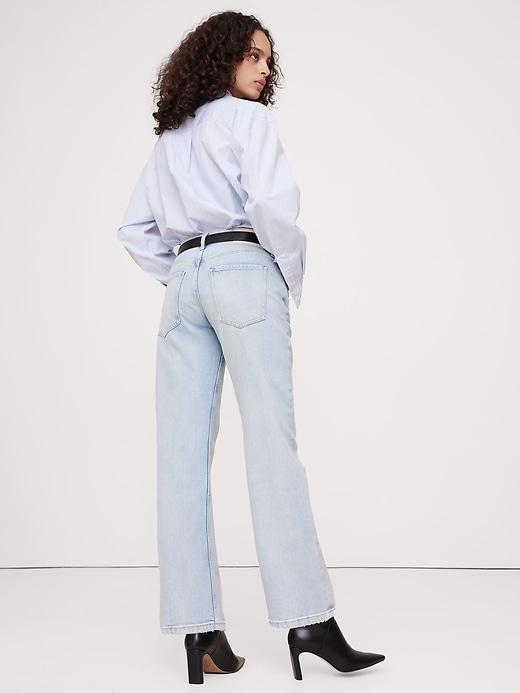 Mid-Rise 90s Loose Jean Product Image