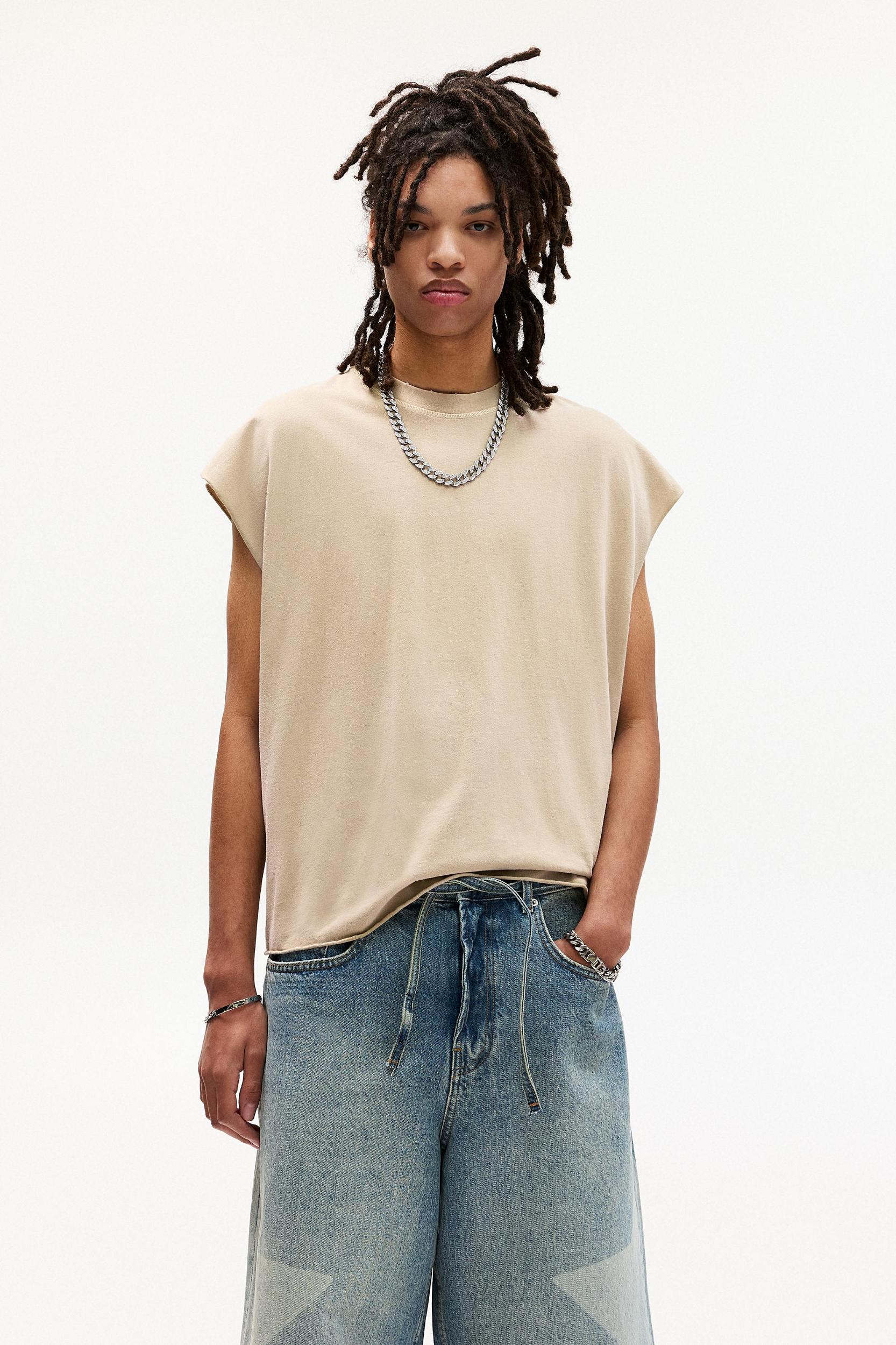 Washed sleeveless T-shirt Product Image