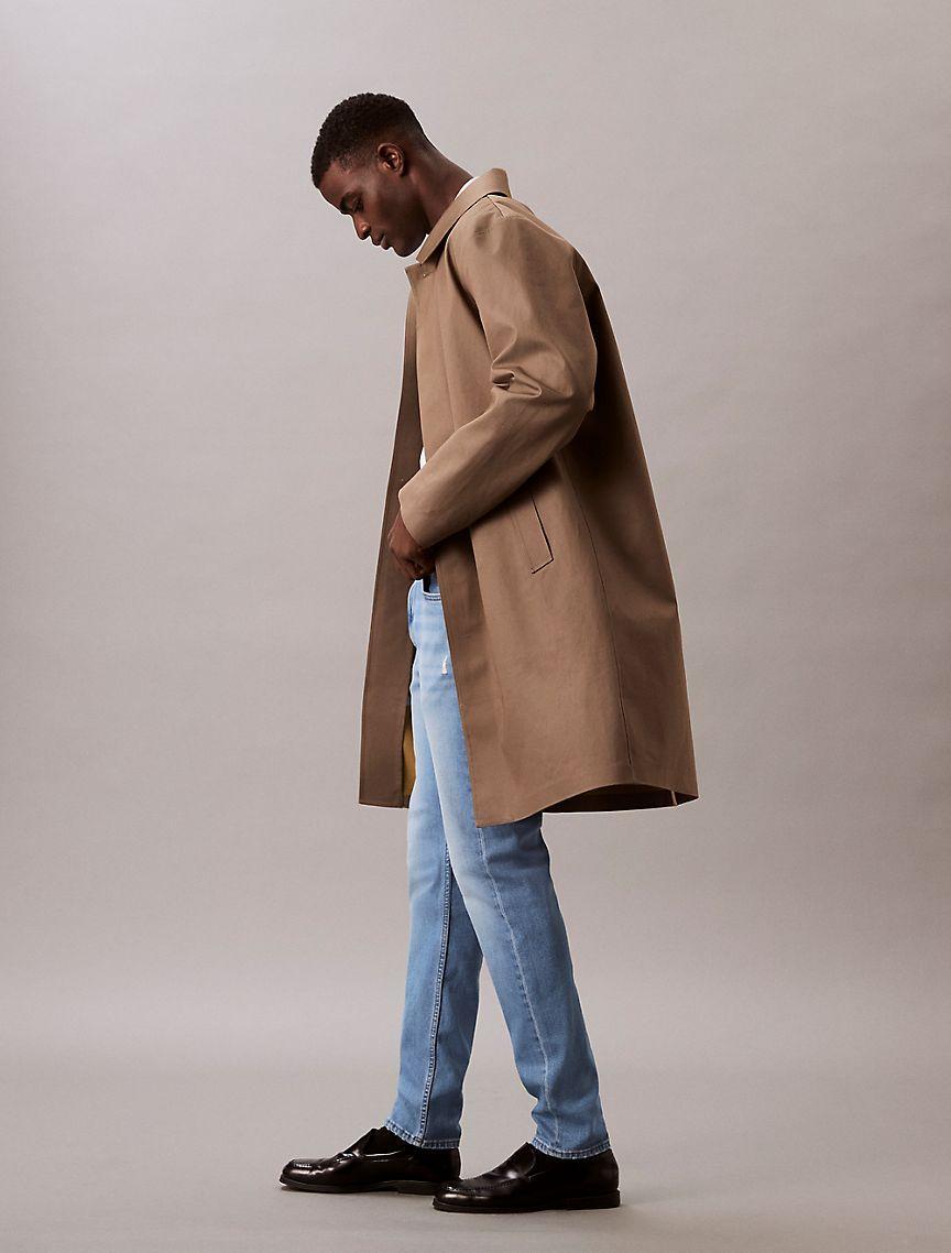 Slim Tapered Jeans Product Image