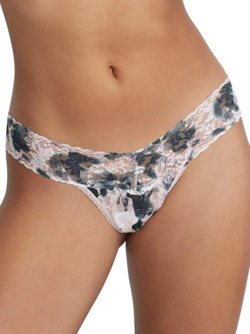 Signature Lace Low Rise Printed Thong Product Image