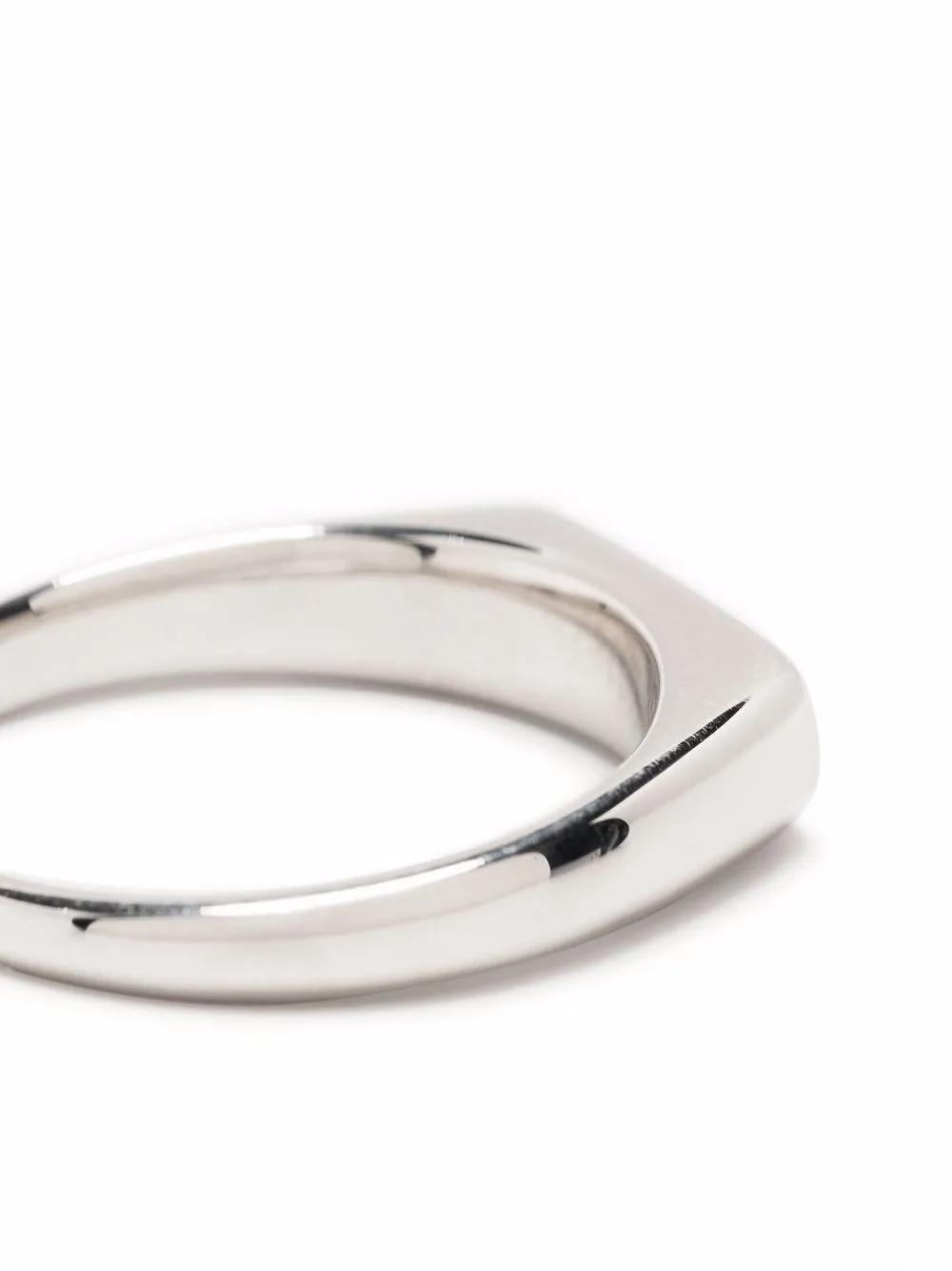 Knut signet ring Product Image