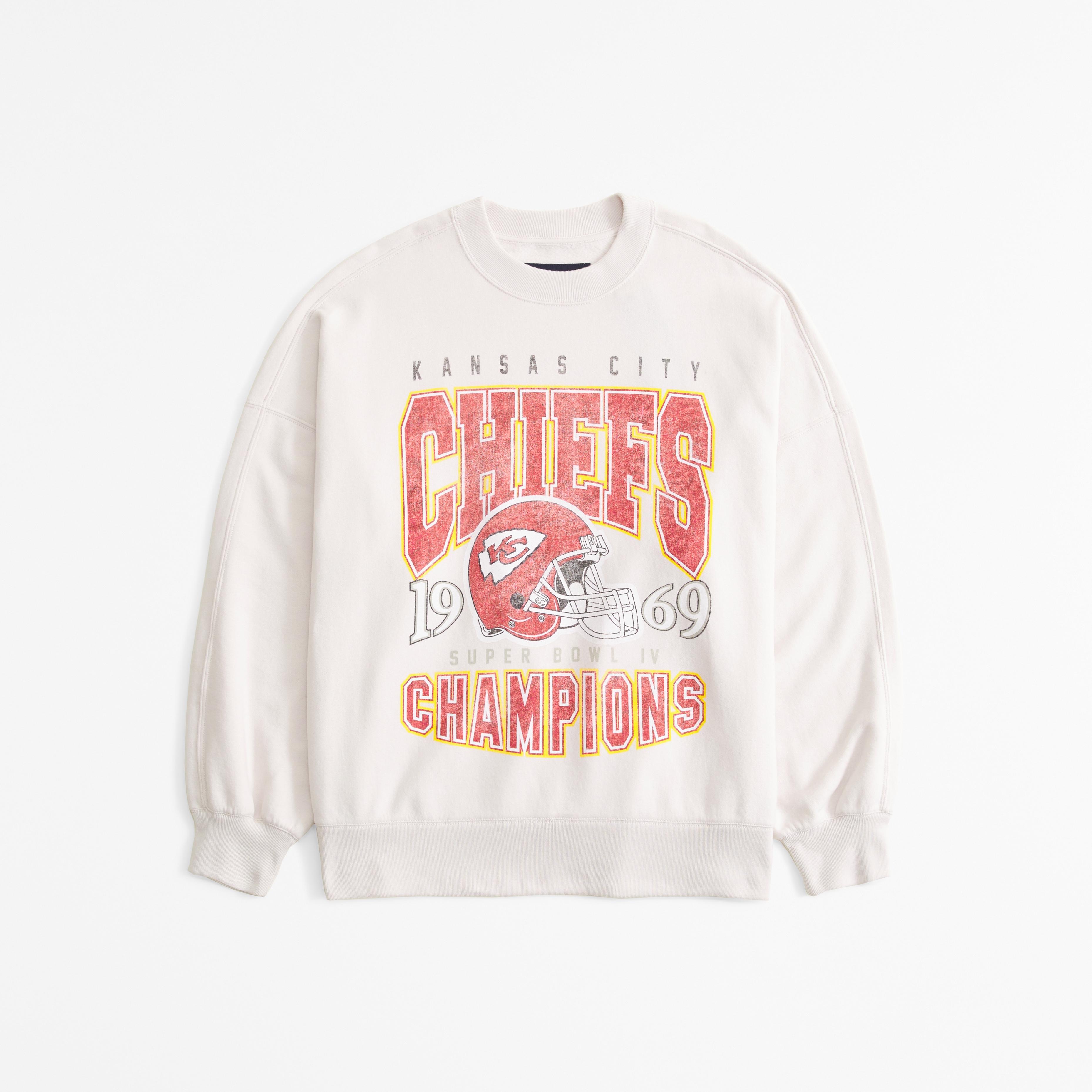 Chicago Bears Graphic Oversized Sunday Crew Product Image