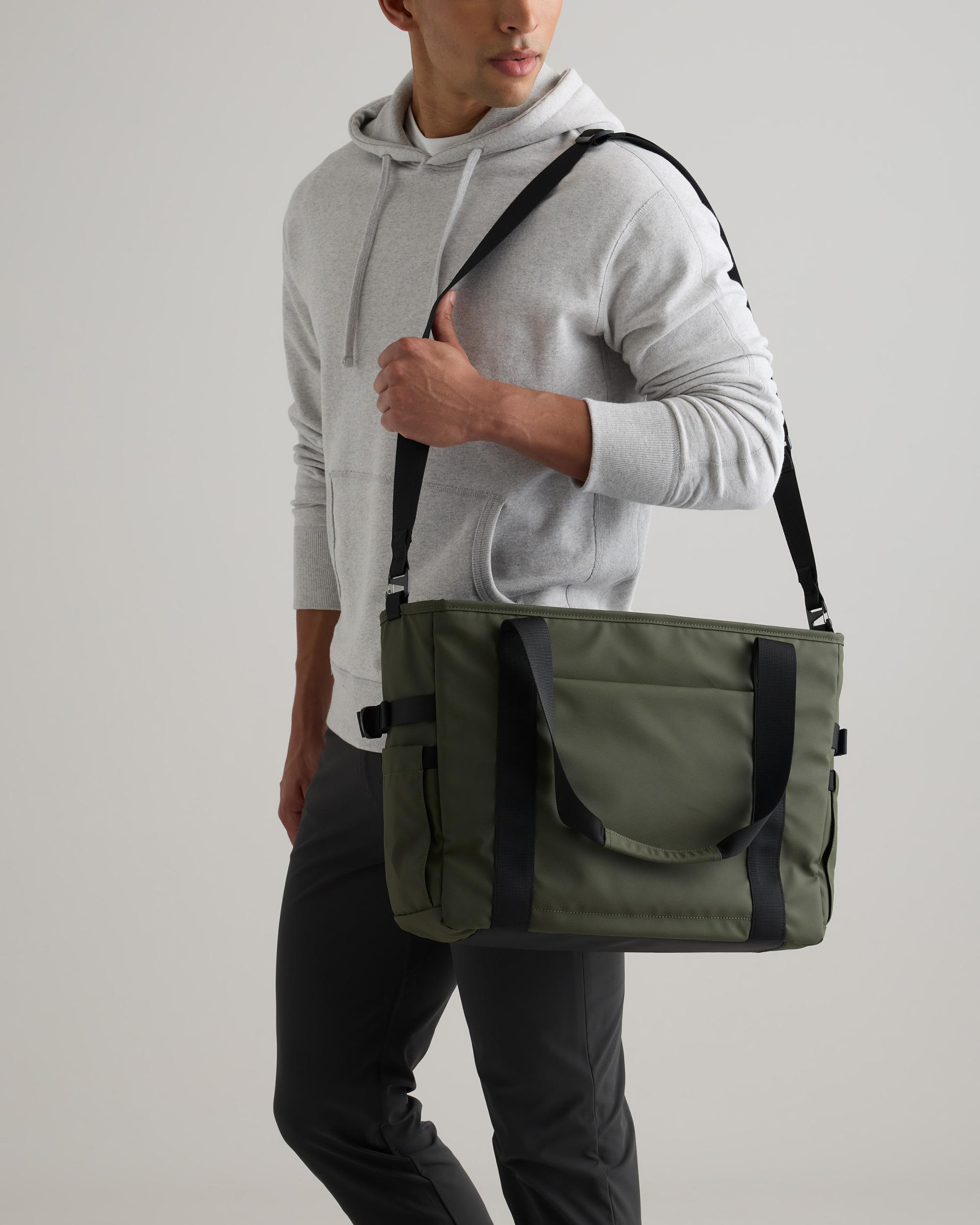 Quince | Men's Weatherproof Utility Tote Recycled Polyester Product Image