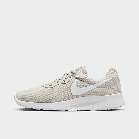 Nike Women's Tanjun Shoes Product Image