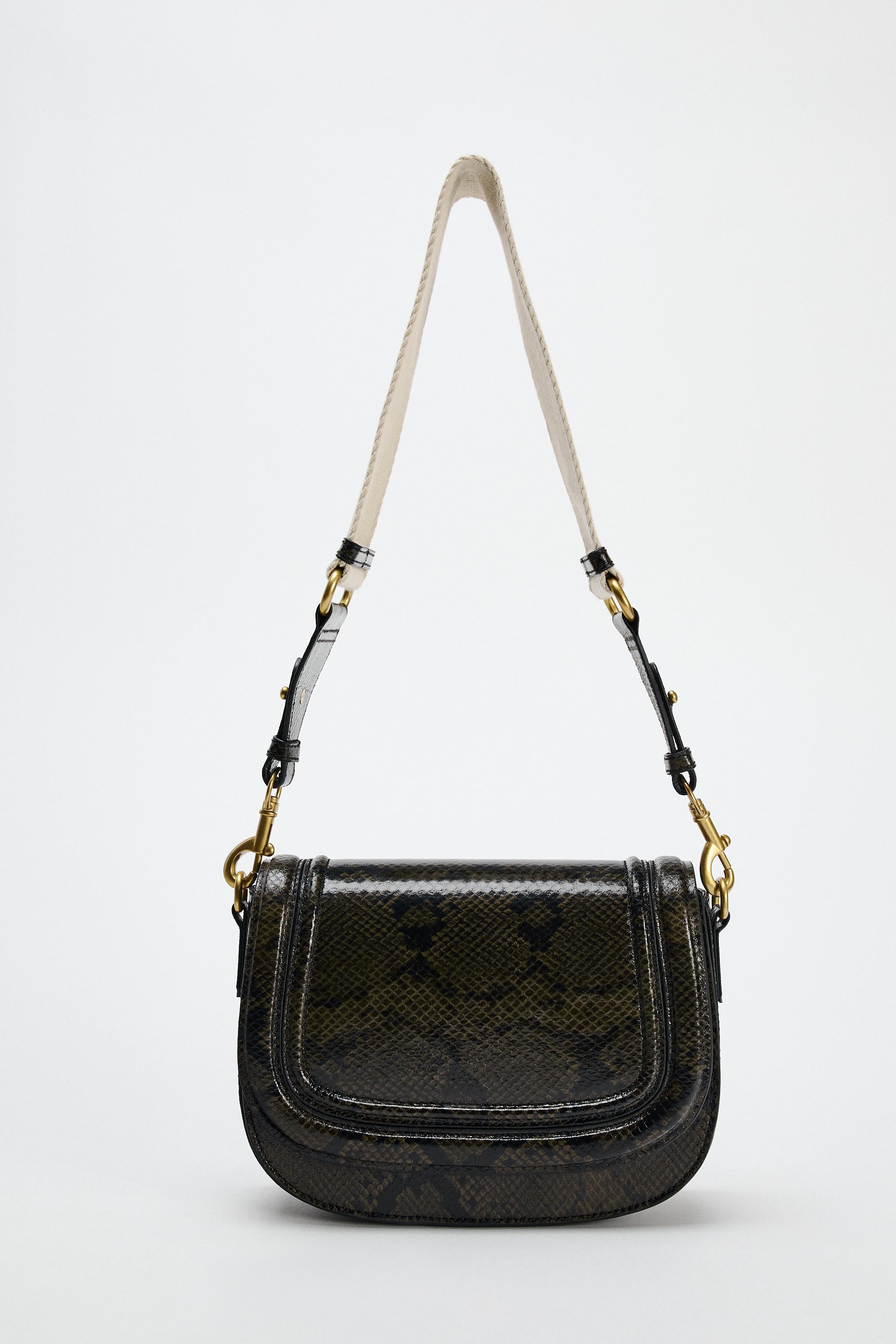 ANIMAL PRINT CROSSBODY BAG Product Image