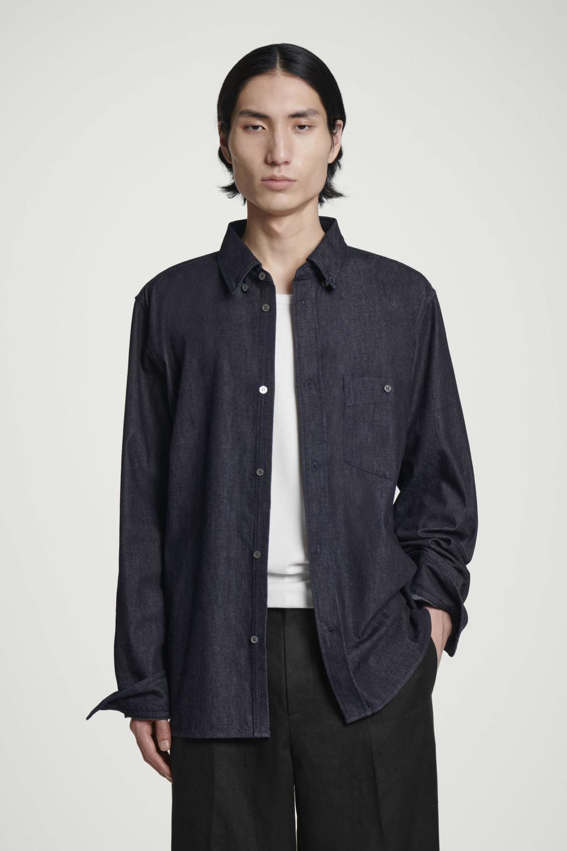 CHAMBRAY SHIRT Product Image