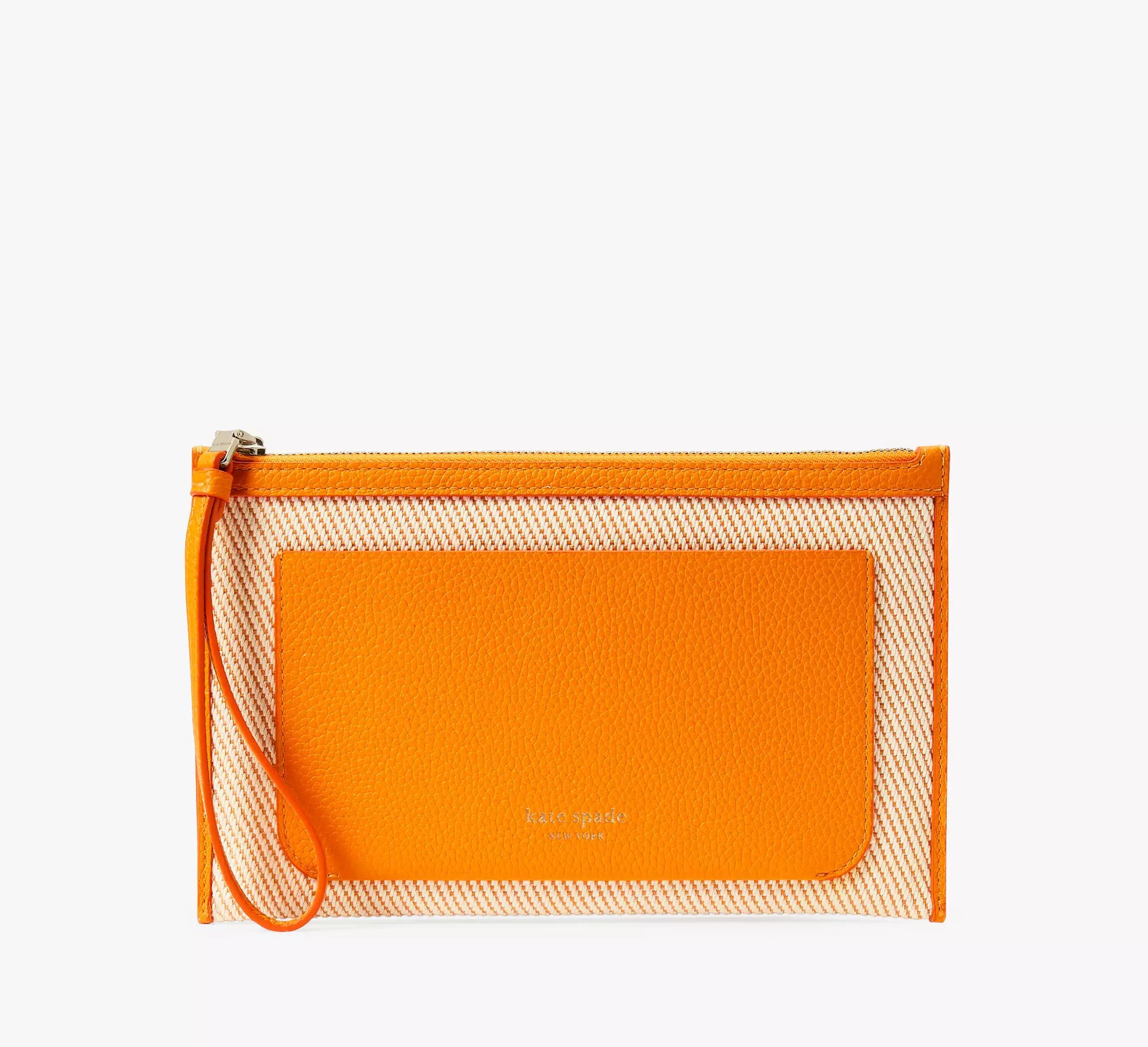 Ava Wristlet Product Image