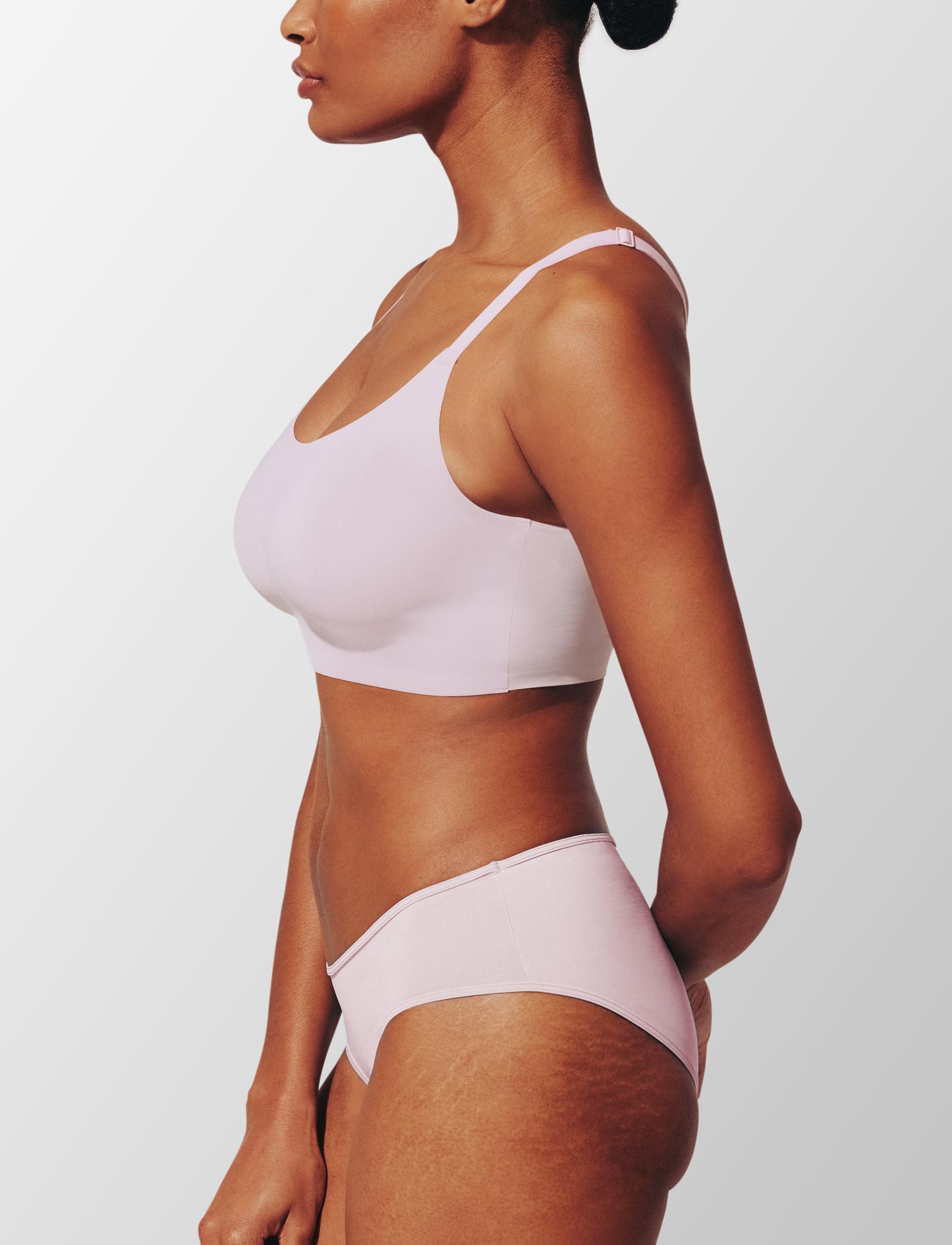Adjustable Strap Wireless Bra Product Image