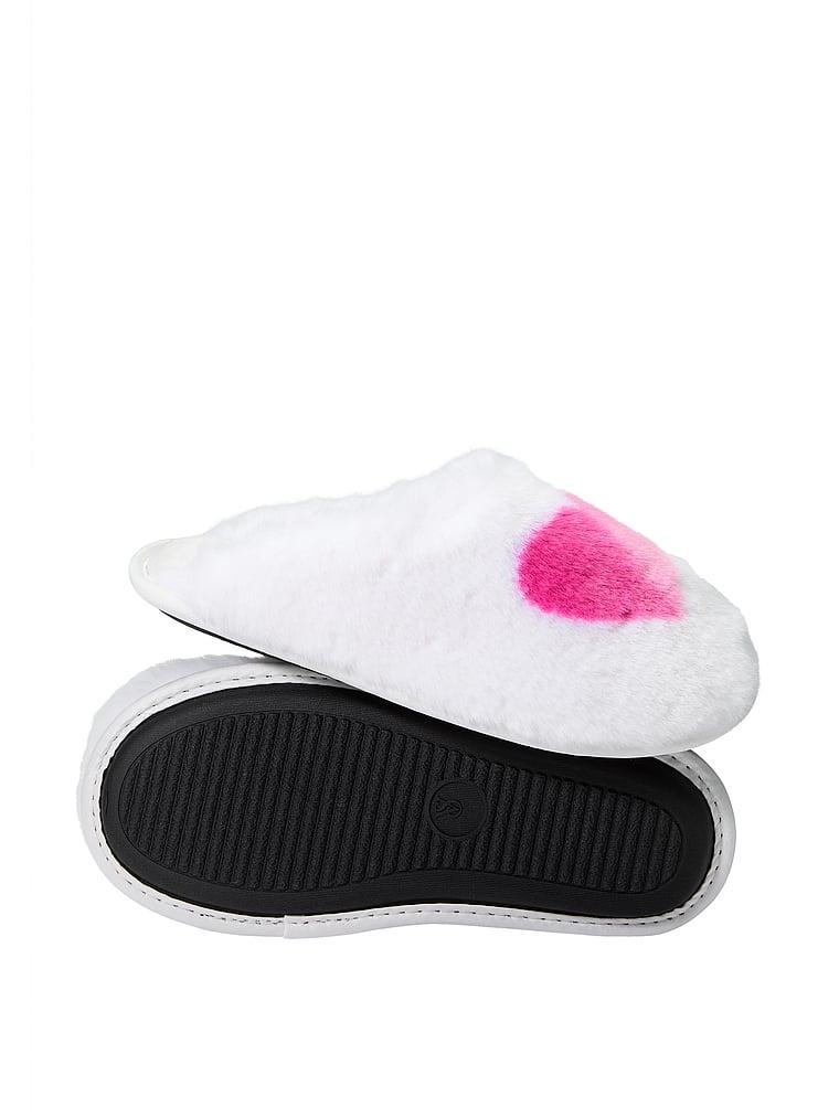 Closed-Toe Faux Fur Slippers Product Image