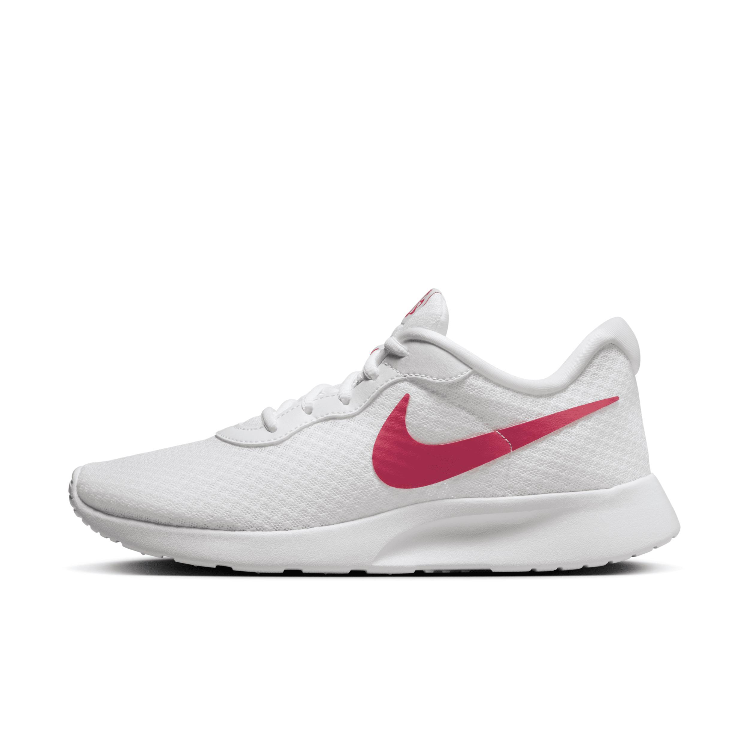 Nike Womens Tanjun EasyOn Shoes Product Image