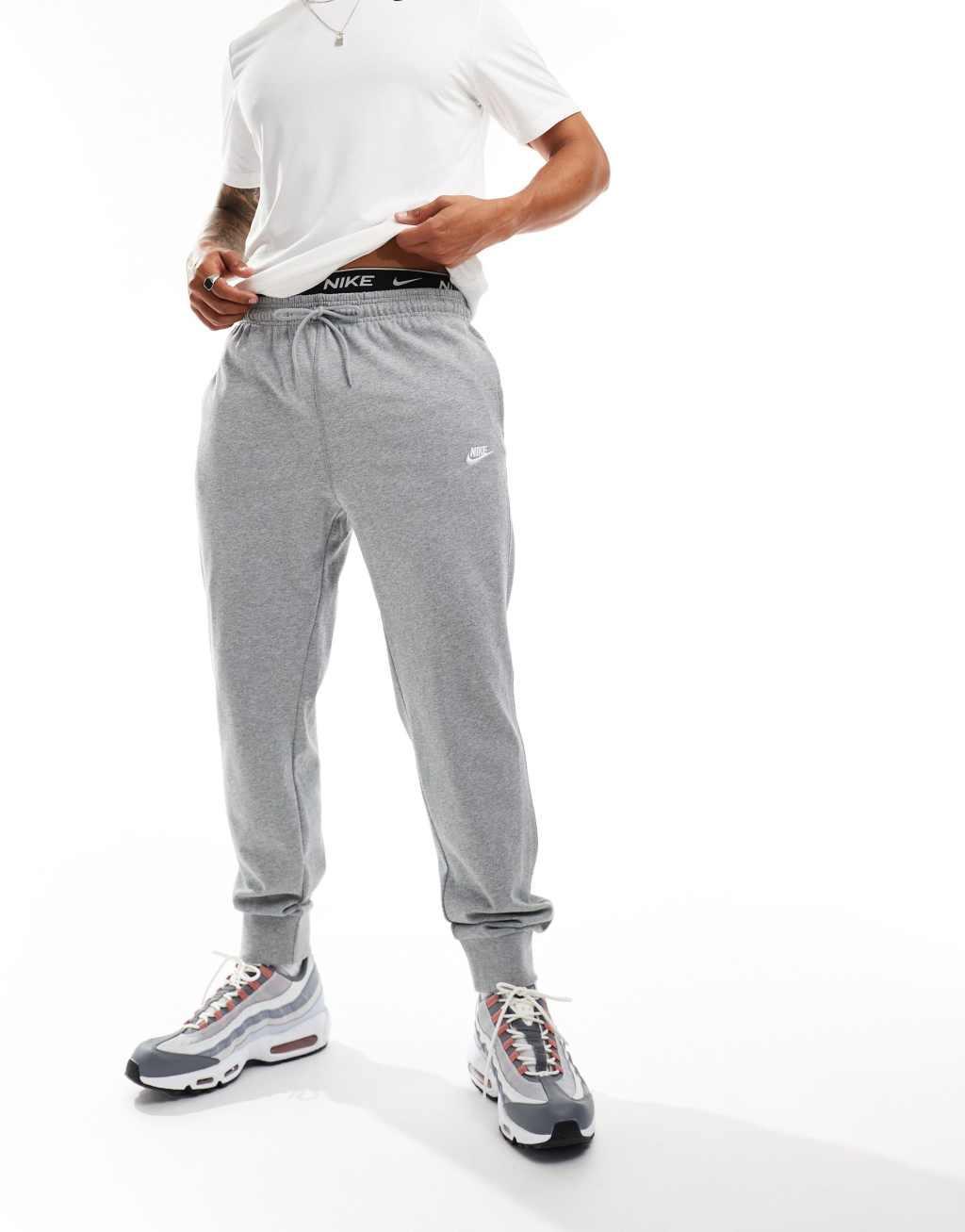 Nike Club Knit sweatpants in gray Product Image