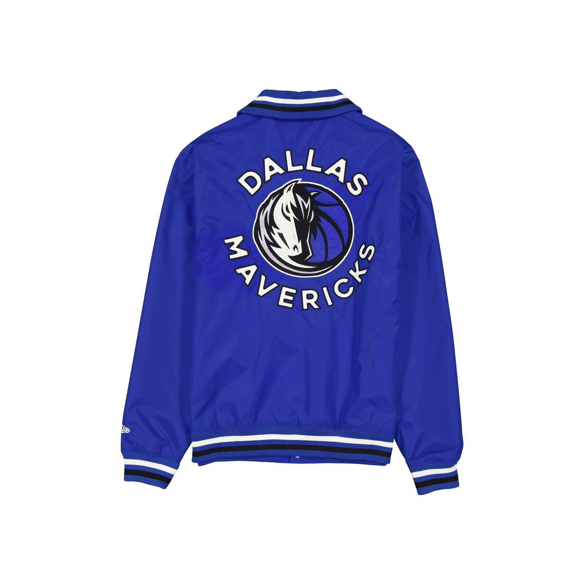 Chicago Cubs Throwback Jacket Male Product Image