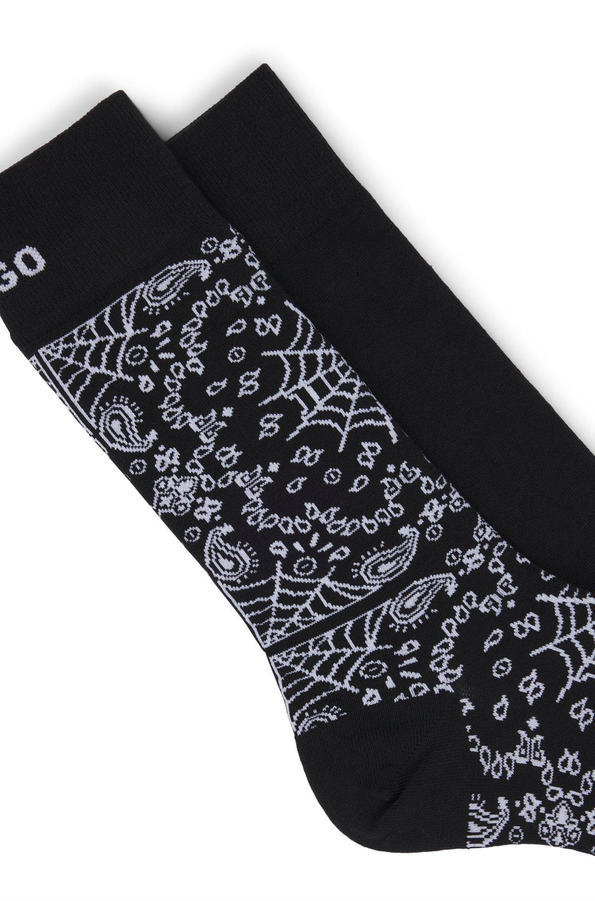 Two-pack of regular-length socks in cotton Product Image