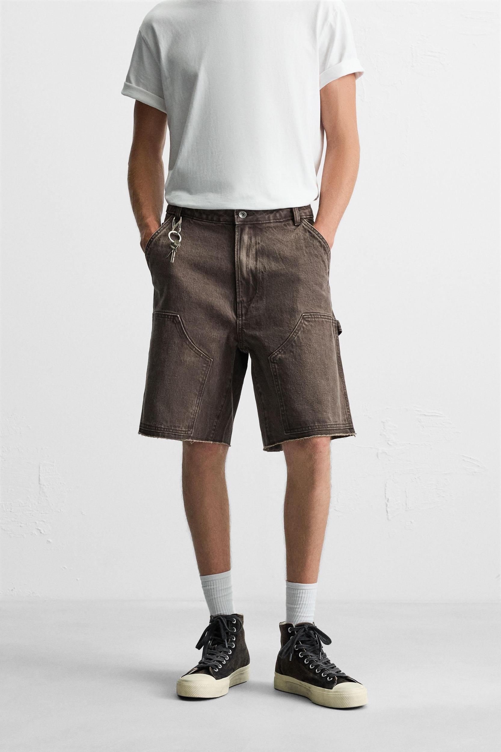 CARPENTER POCKET BERMUDA SHORTS Product Image