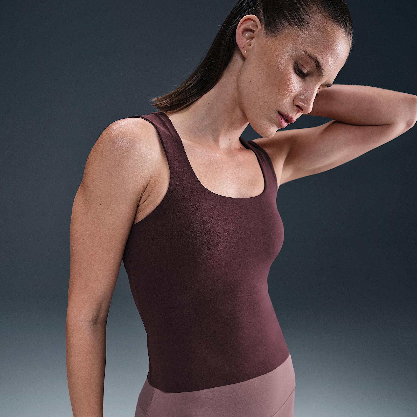 Nike Womens Zenvy Dri-FIT Tank Top | HV3679-652 Product Image