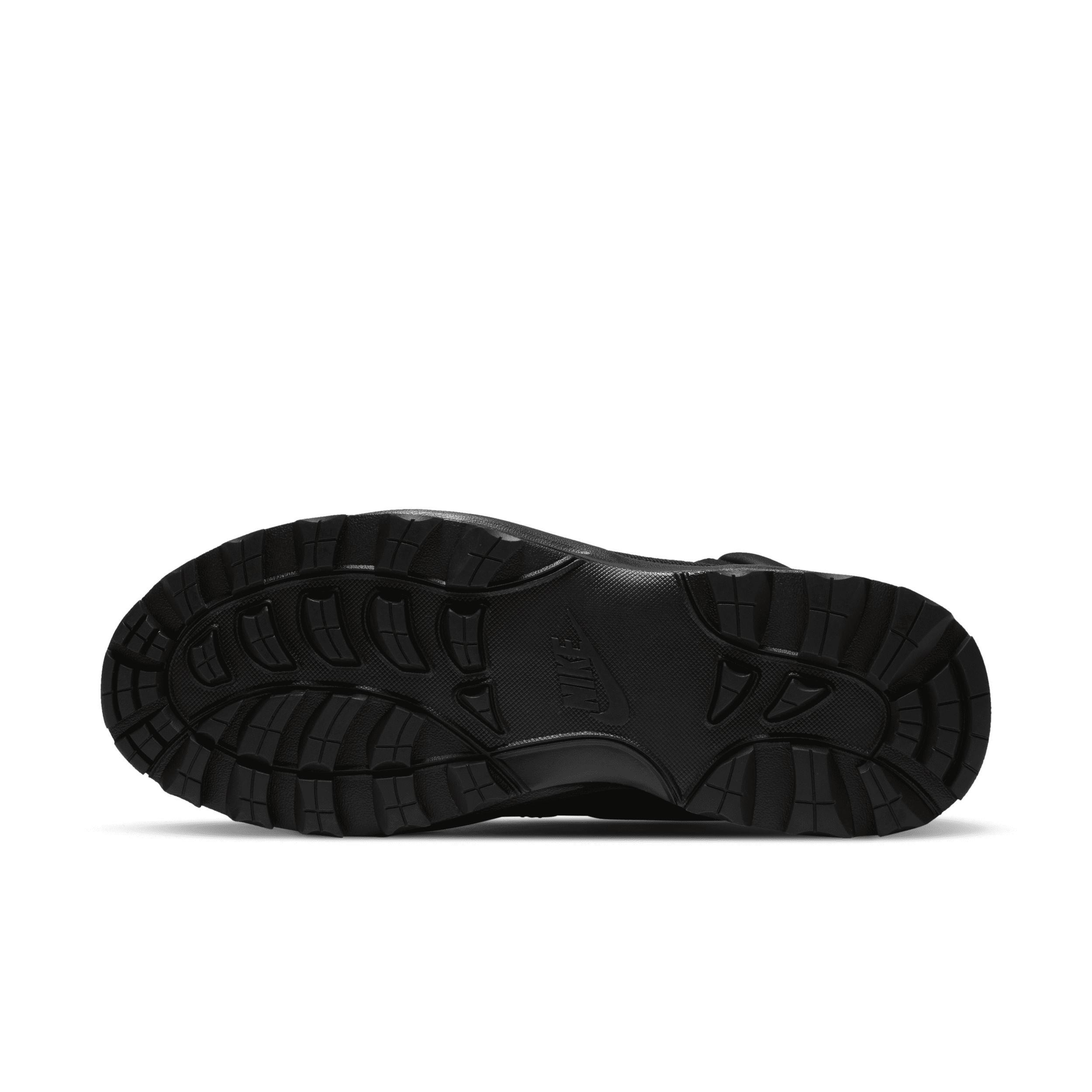 Nike Mens Manoa Boots Product Image