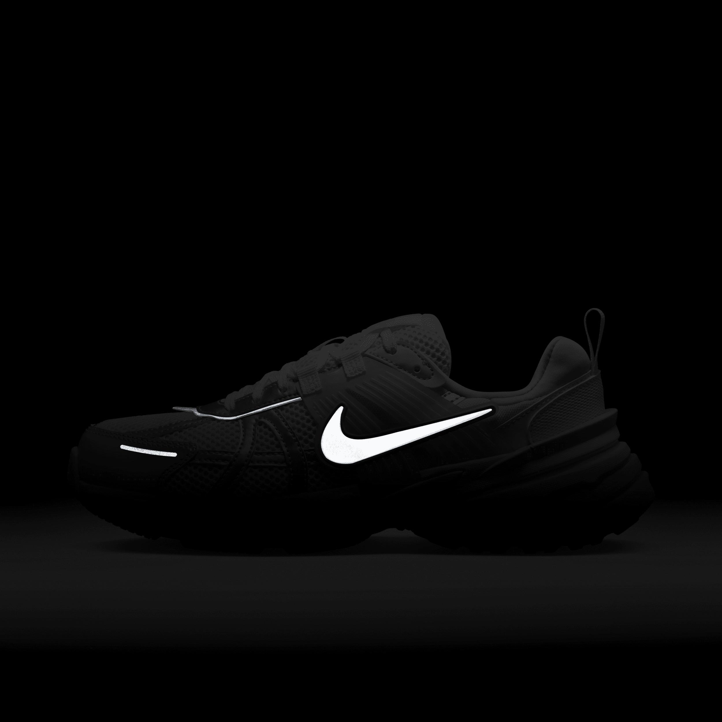 Nike Womens Nike V2K Run - Womens Running Shoes Product Image