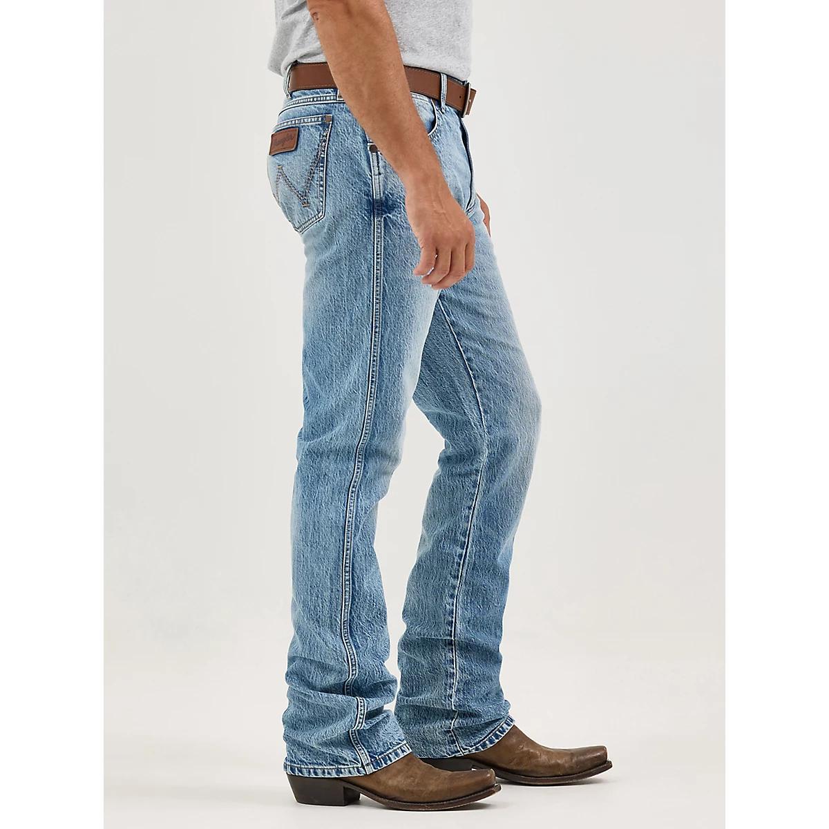 Men's Wrangler Retro® Slim Fit Bootcut Jean in Jones Product Image
