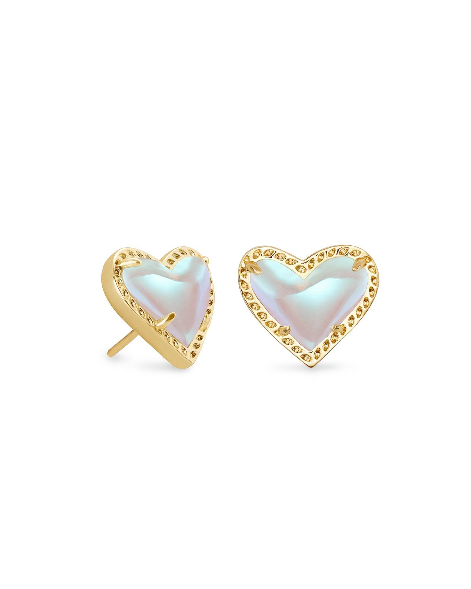 Ari Heart Gold Stud Earrings in Neon Pink Magnesite Product Image