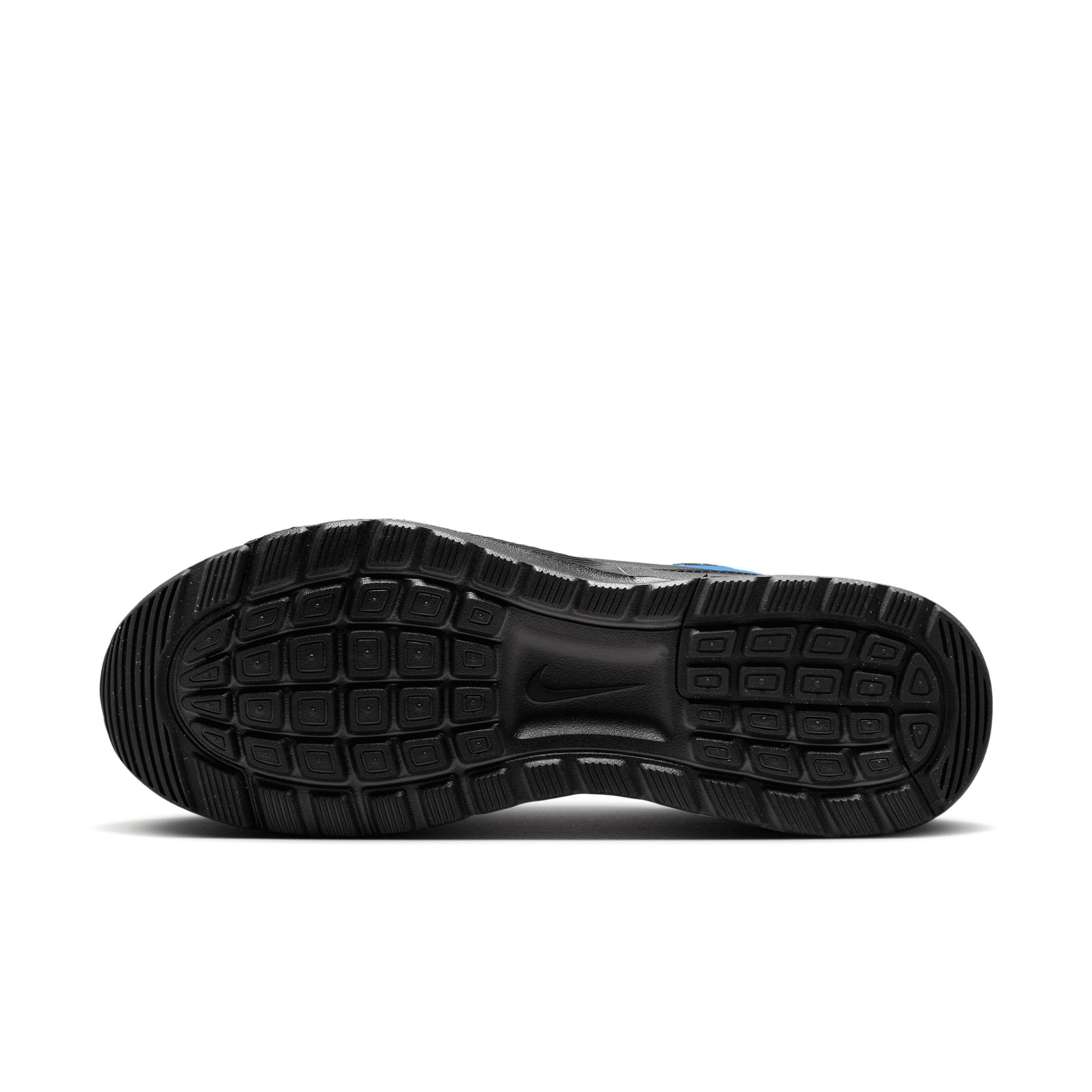 Nike Men's Air Max Nuaxis Shoes Product Image