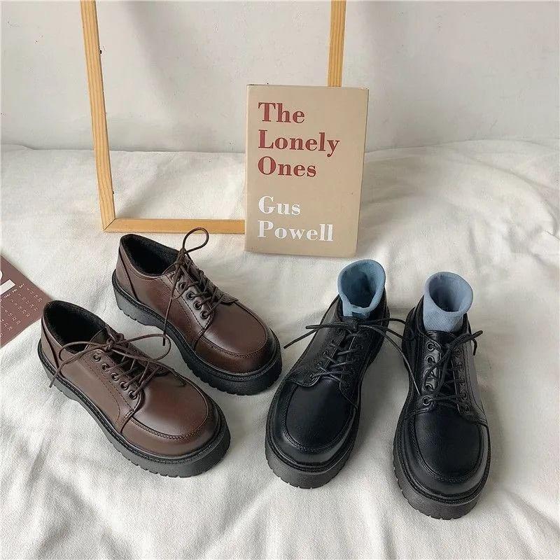 Platform Lace Up Oxford Shoes Product Image