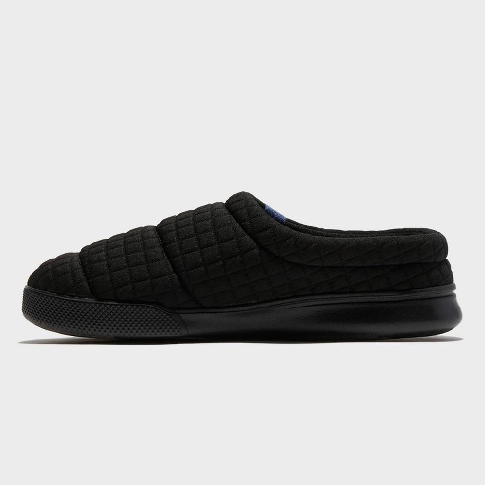 dluxe by dearfoams Mens Julien Plush Jersey Sport Lounge Clog Slippers - Black M Product Image