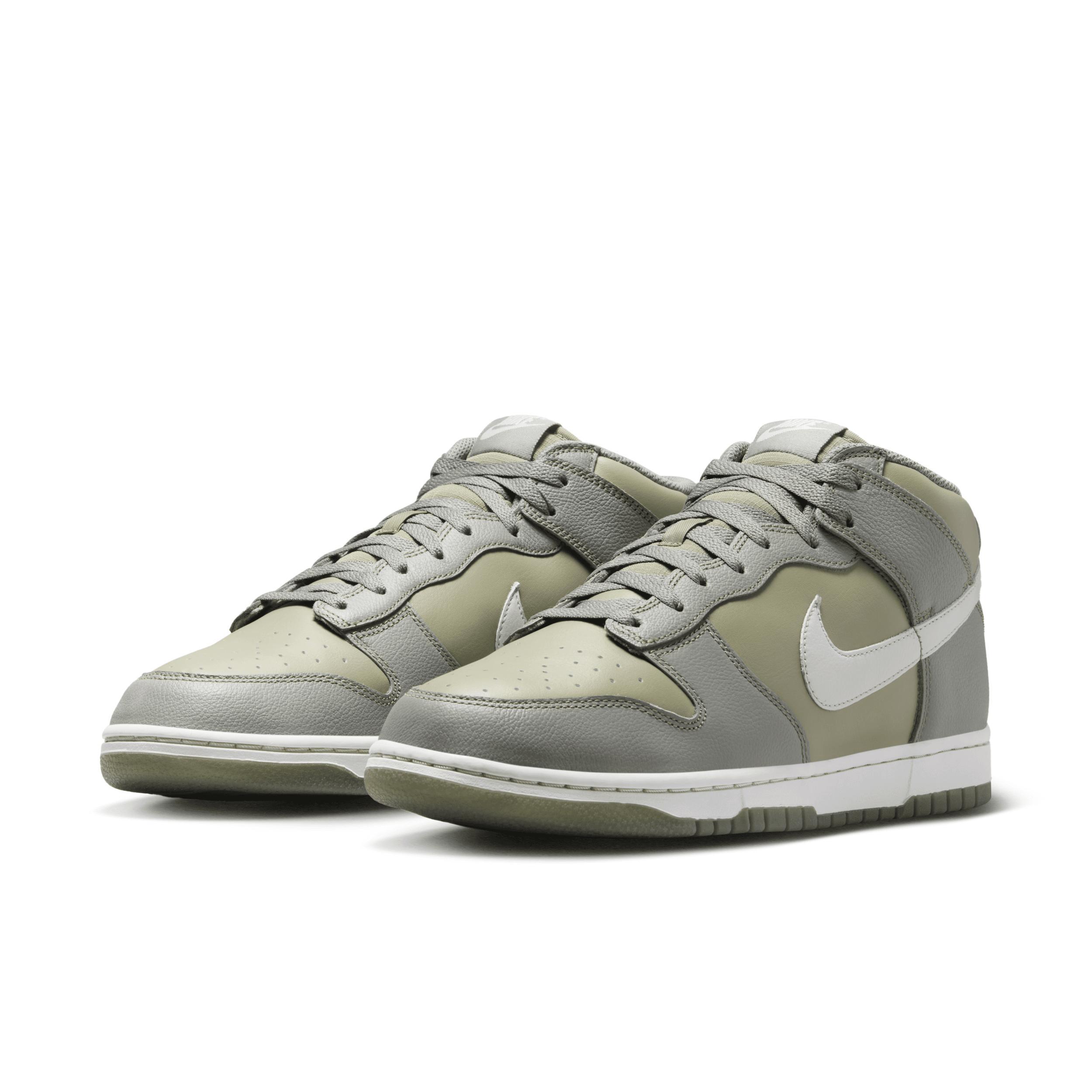 Nike Dunk Mid Men's Shoes Product Image