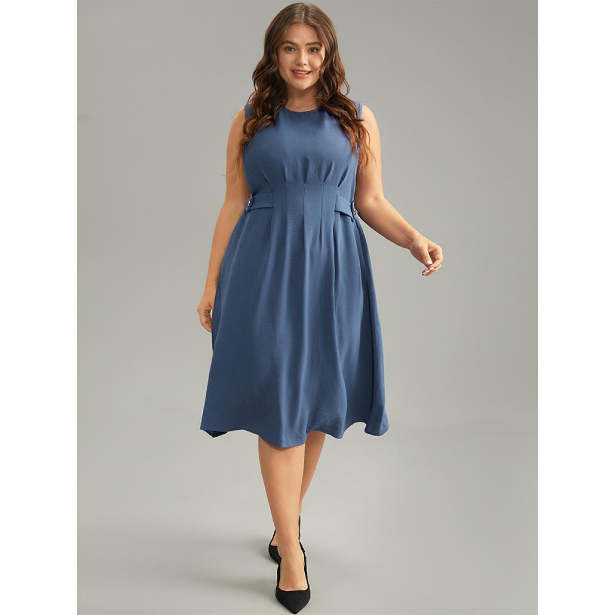 Plus Size Plain Plicated Detail Side Pocket Tank Dress Blue Women Office Plain Round Neck Sleeveless Curvy Midi Dress BloomChic 28/5X Product Image