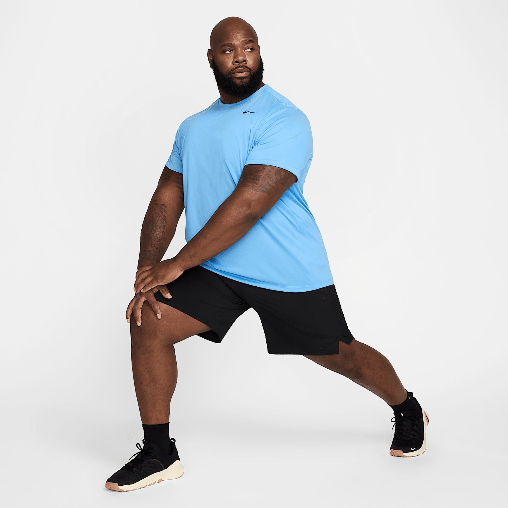Nike Men's Dri-FIT Legend Fitness T-Shirt Product Image