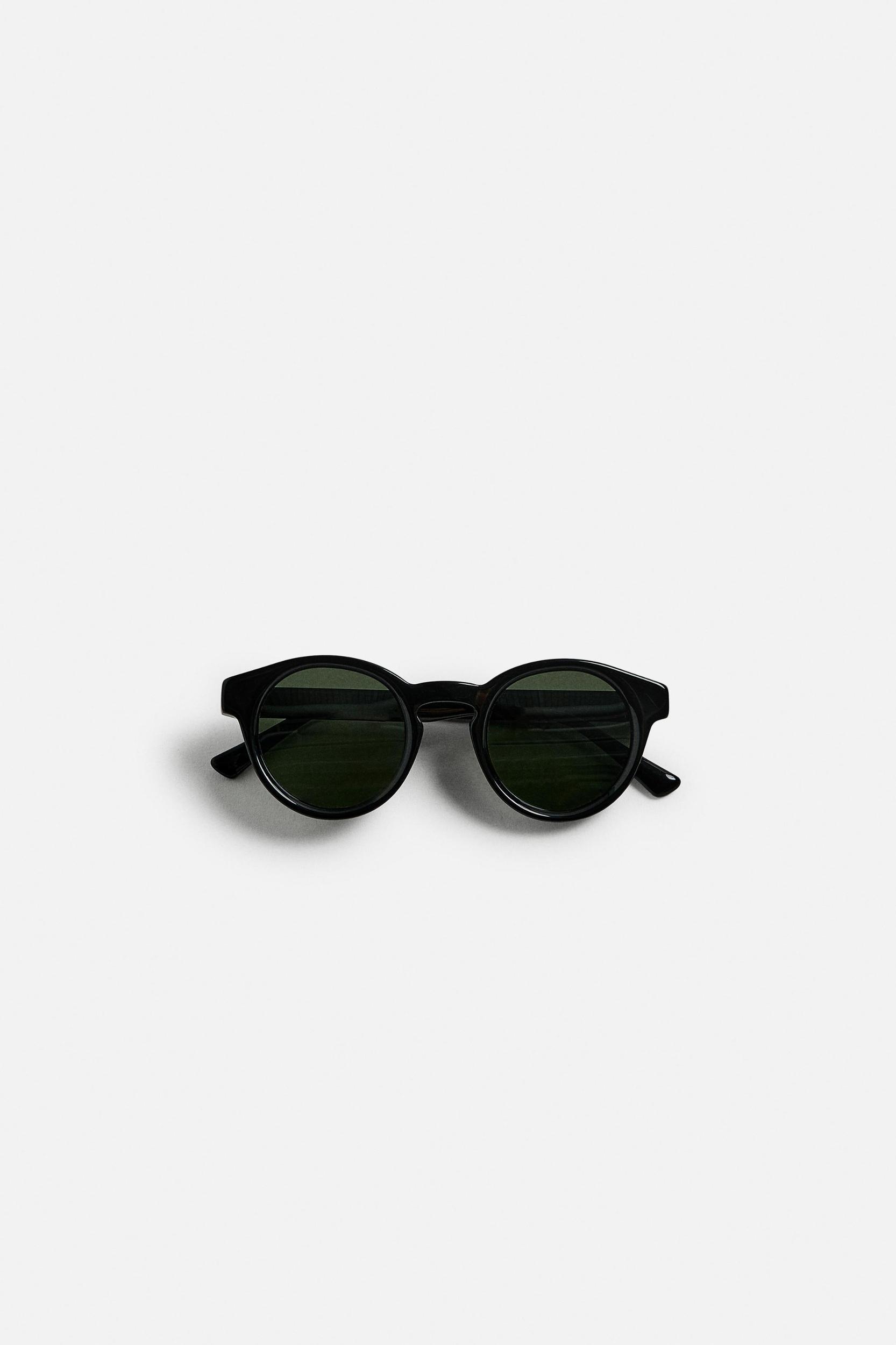 ROUND SUNGLASSES Product Image