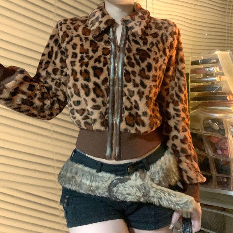 Leopard Print Long Sleeve Zip Up Collared Cropped Jacket Product Image