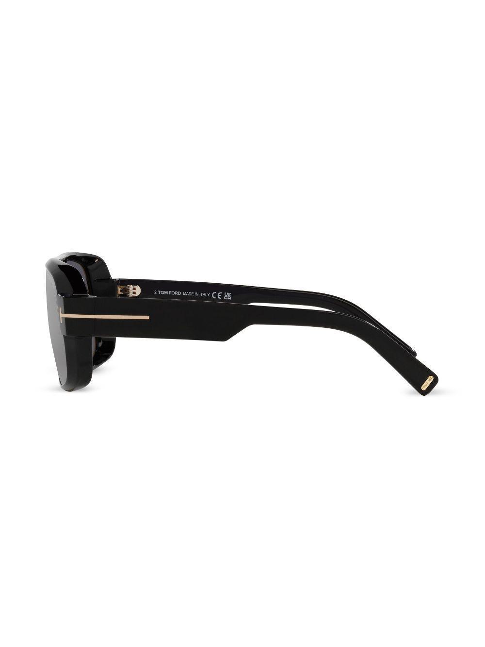 TOM FORD Tr001833 Ft1101 In Black Product Image