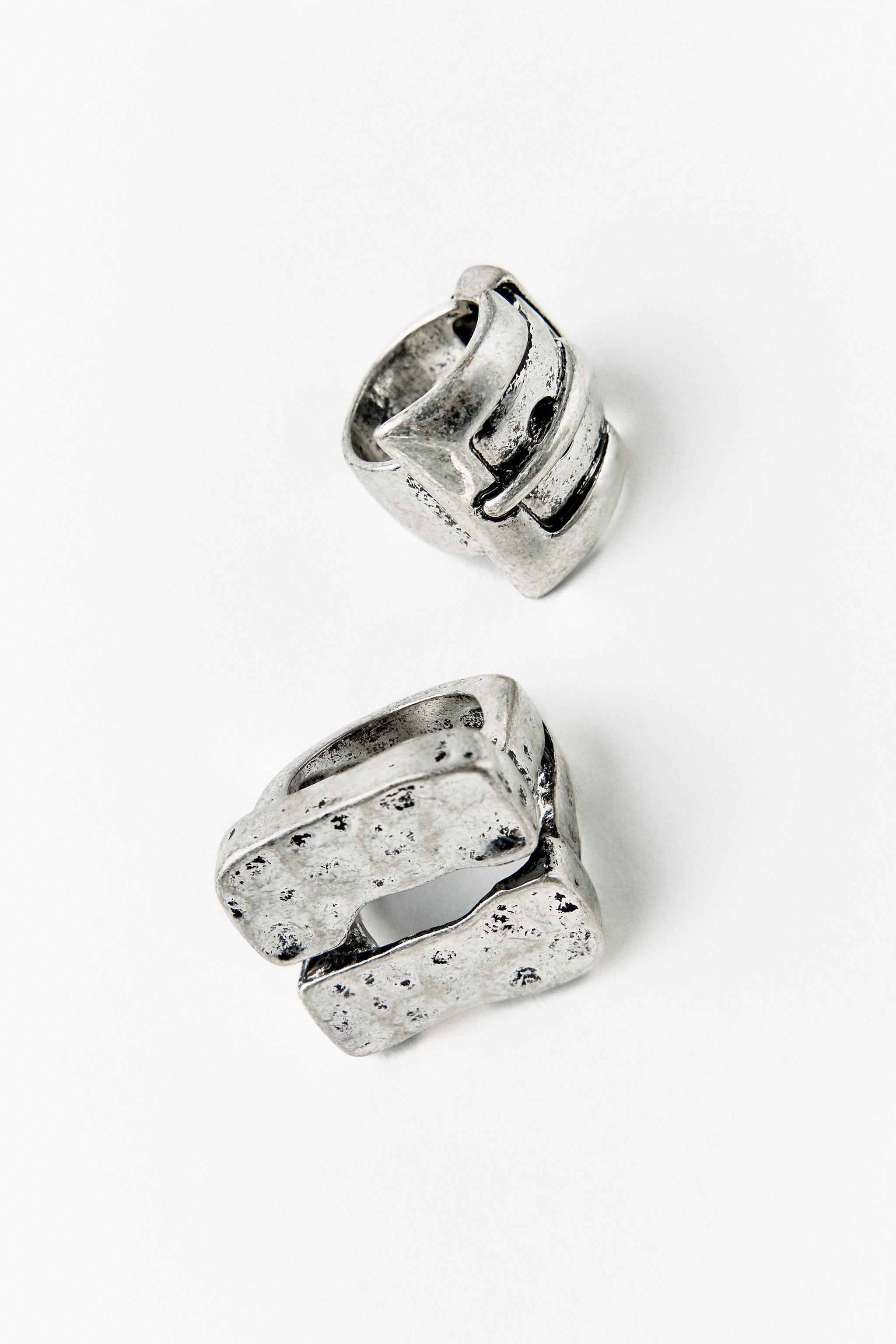 PACK OF 2 BUCKLE RINGS Product Image