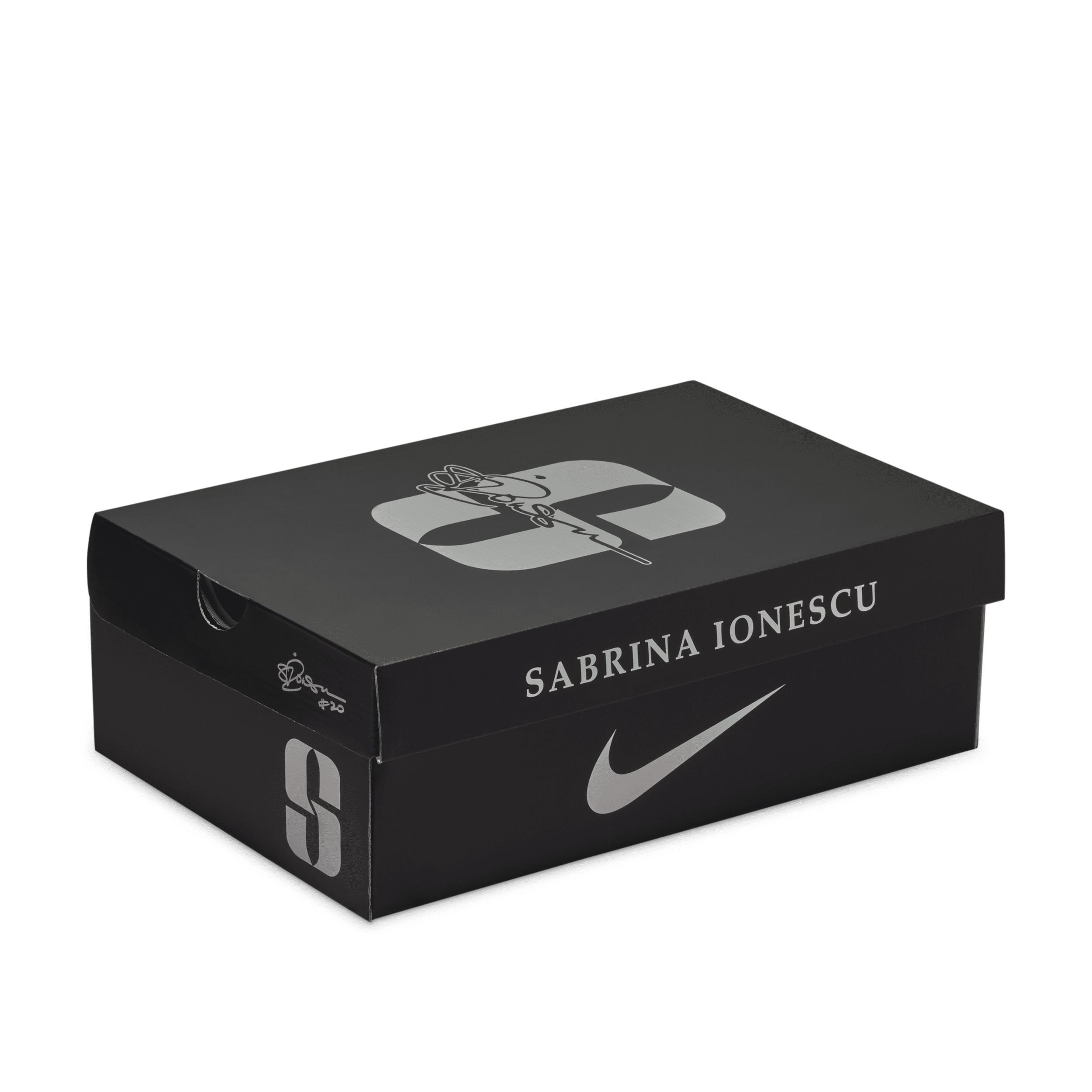 Nike Women's Sabrina 2 Basketball Shoes Product Image