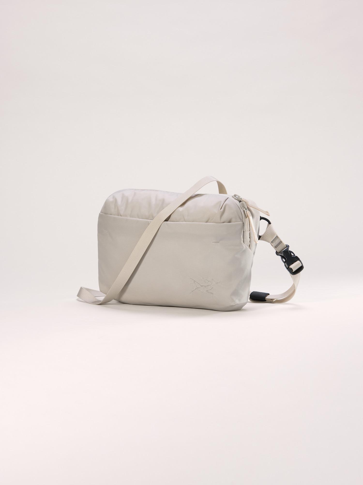 Heliad Crossbody Bag  Product Image