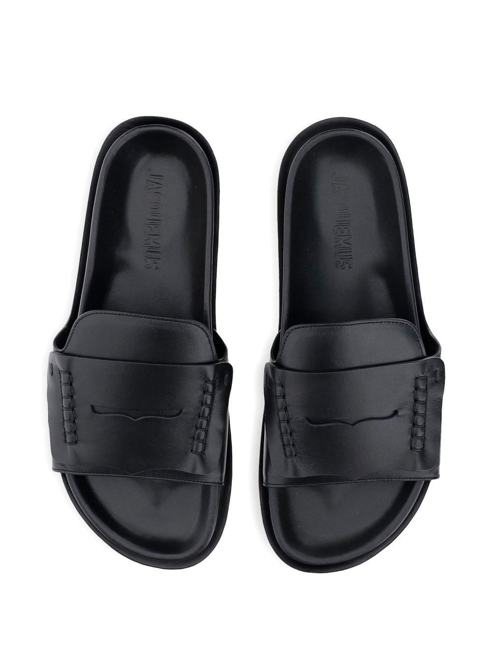 leather sandals Product Image